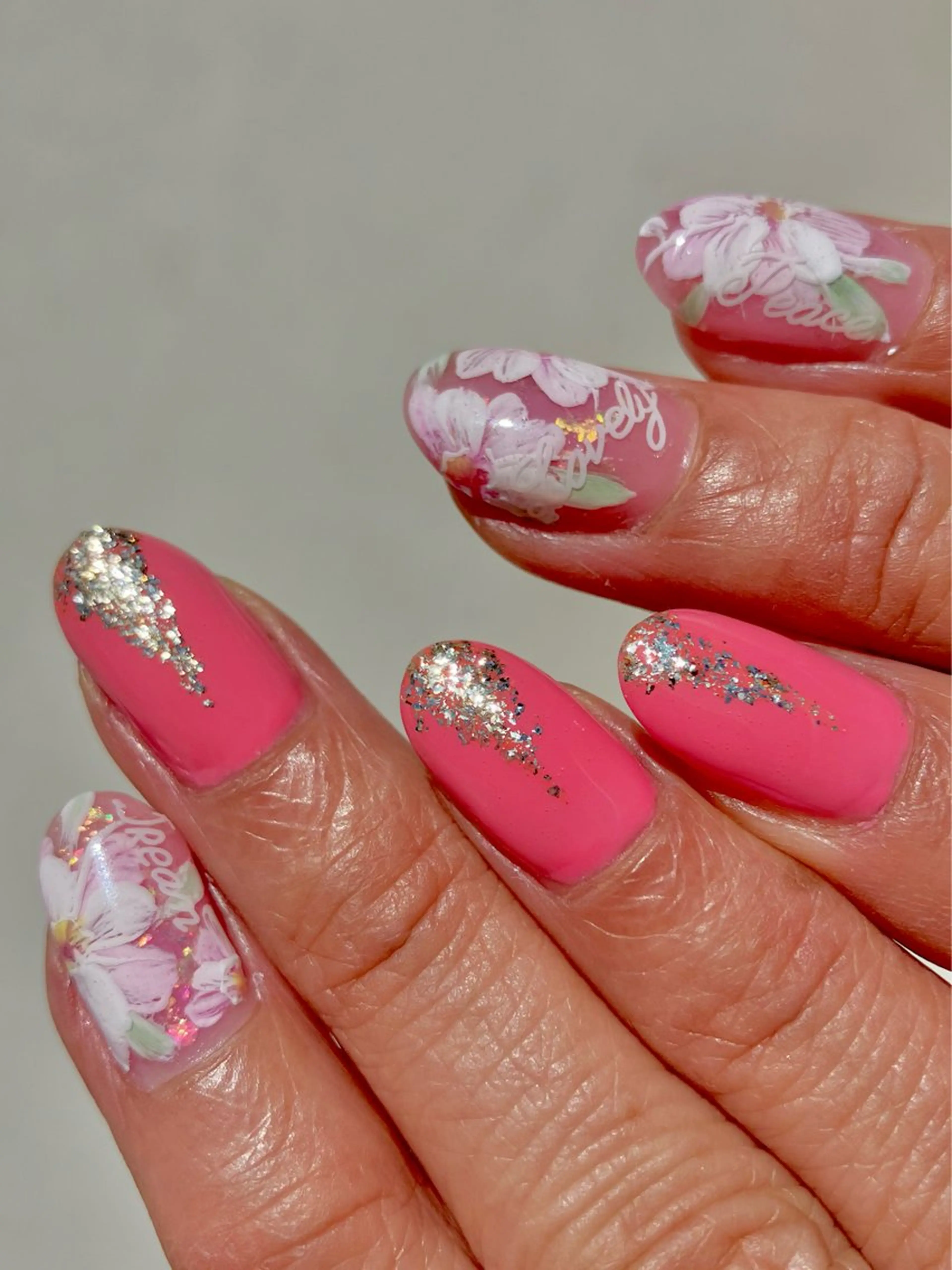 ネイル 米良 裕子のネイルデザイン