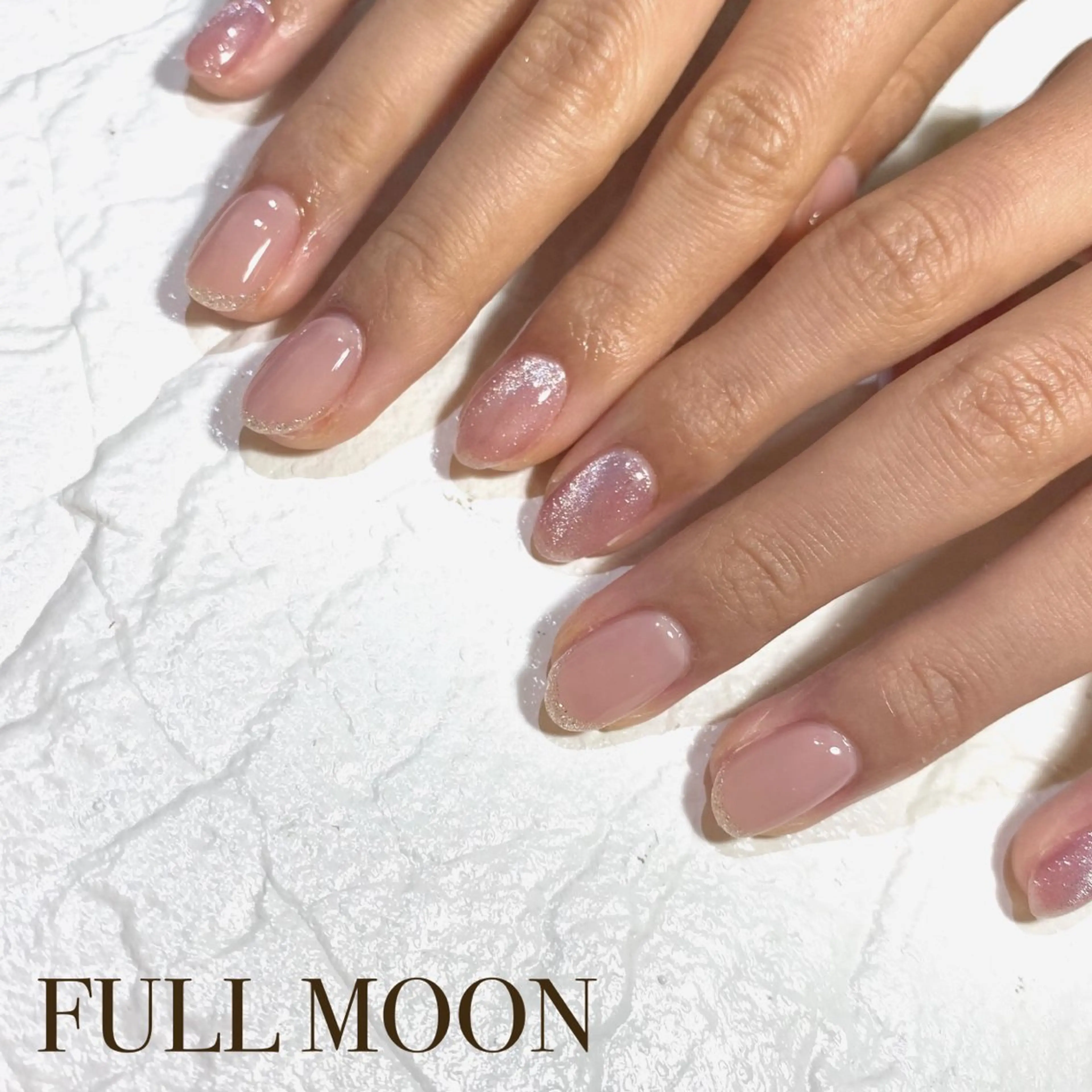 ネイル ハンドネイル FULL MOONのネイルデザイン