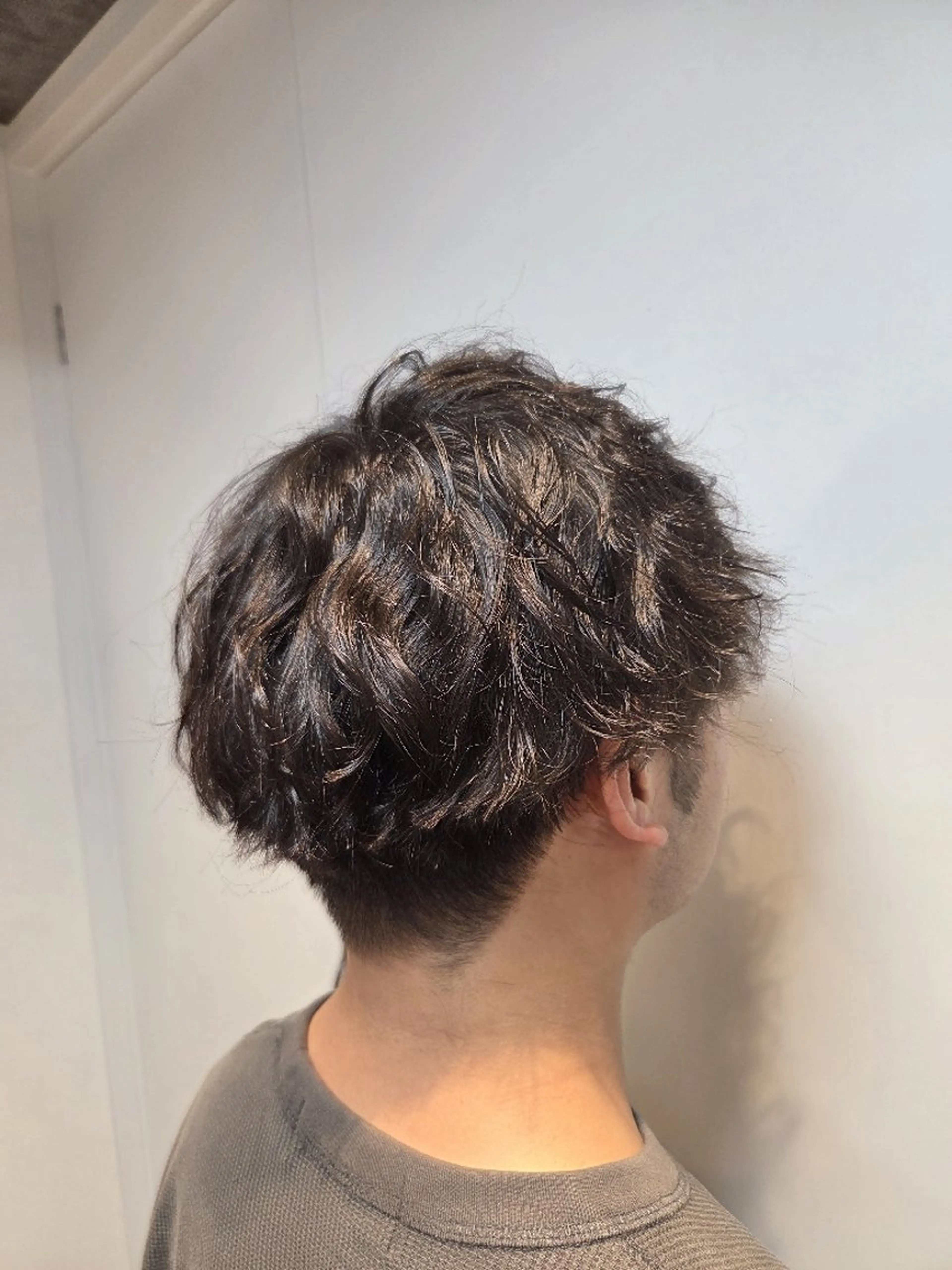 ショート パーマ 橋本 健聖のヘアスタイル