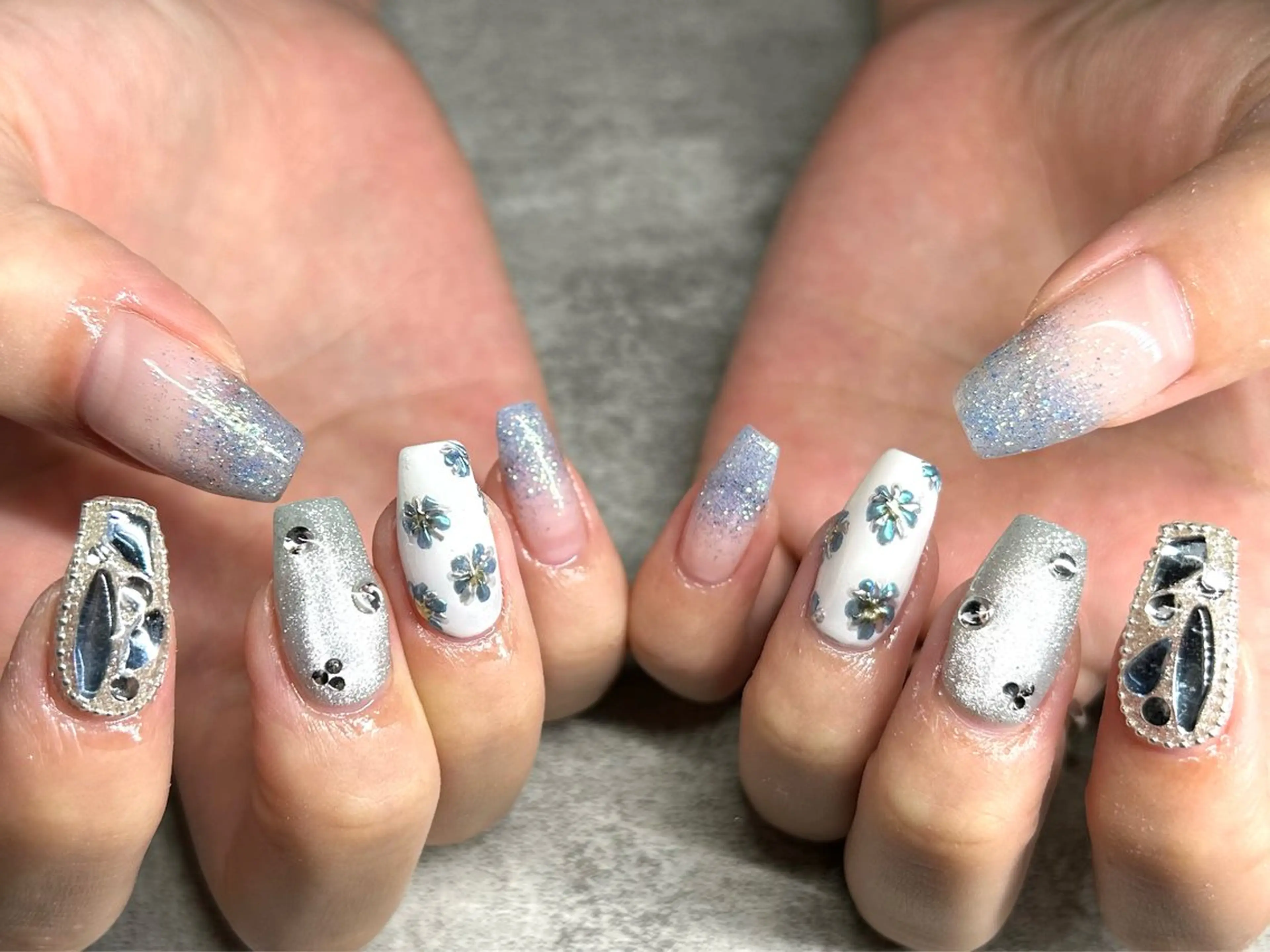 ネイル ハンドネイル MiiTow nailのネイルデザイン
