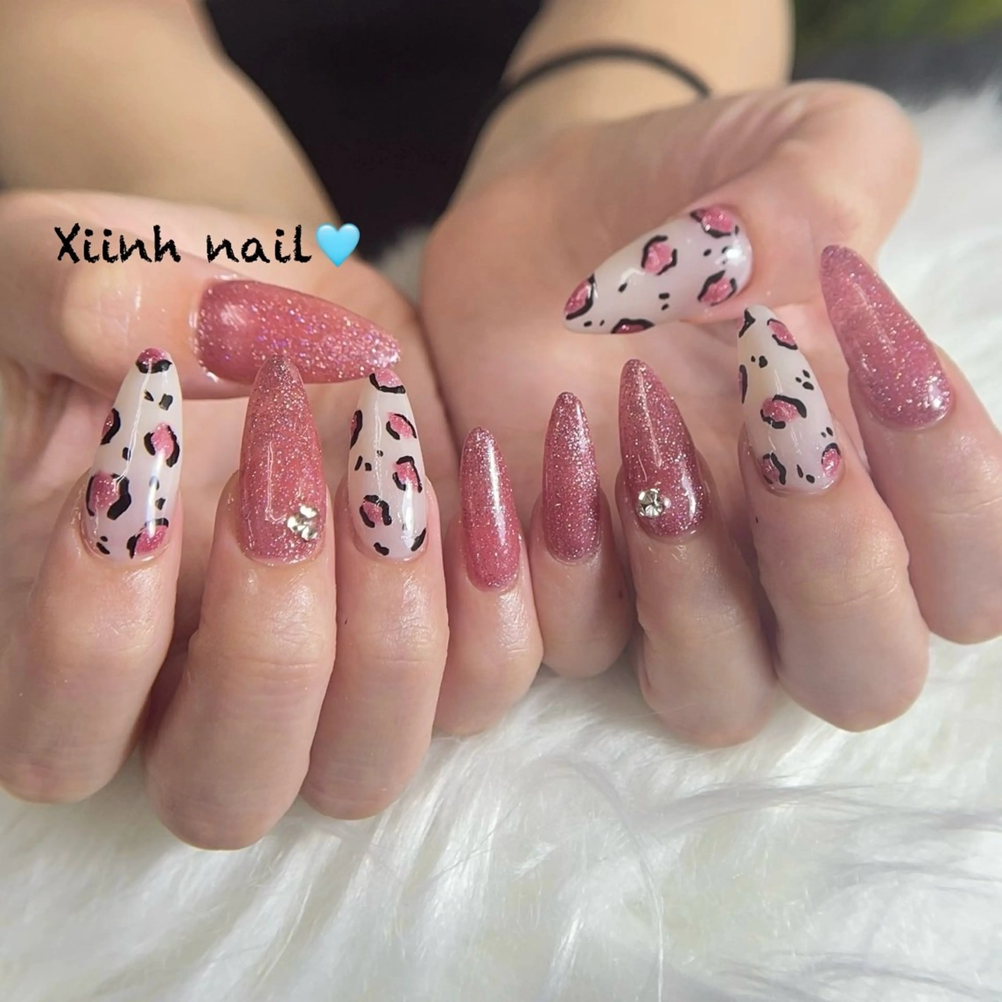 ネイル チークネイル 桜ネイル フットネイル フレンチネイル ジェルネイル ハンドネイル XIINH NAIL SALONのネイルデザイン