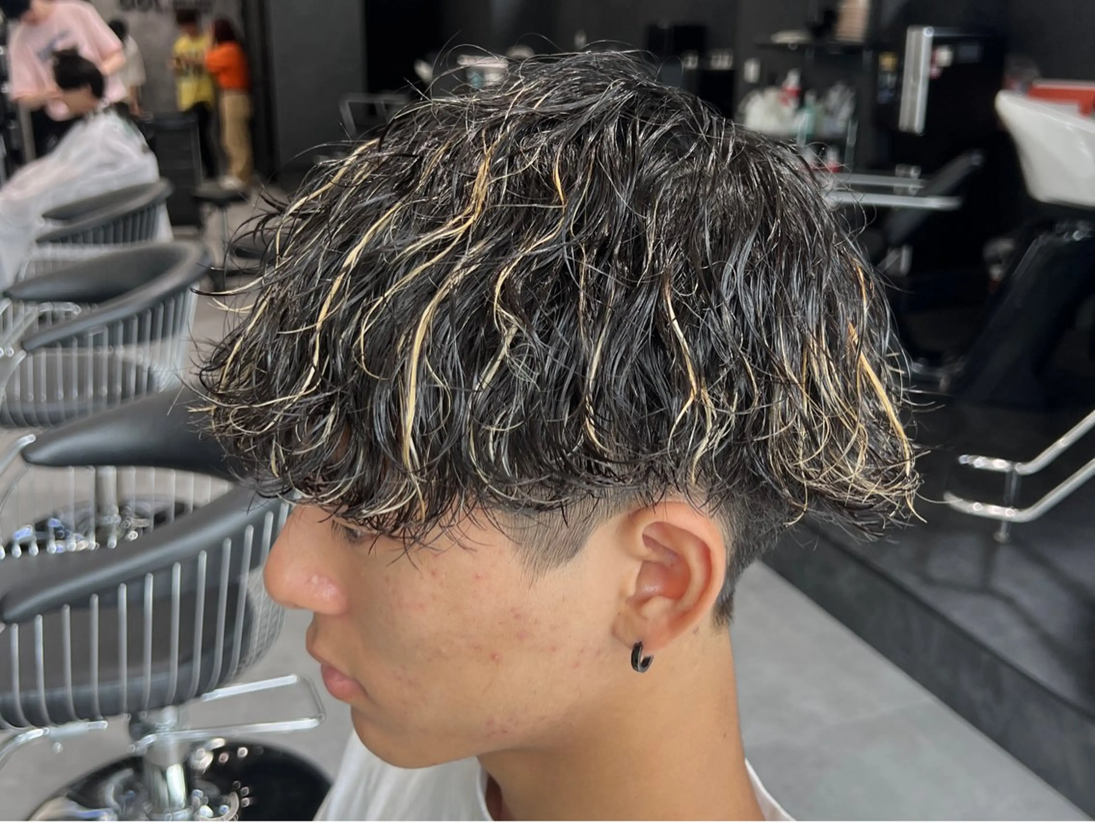 カラー パーマ メンズ ✨️ツイスパ波巻き特 化小杉澪生✨️のヘアスタイル