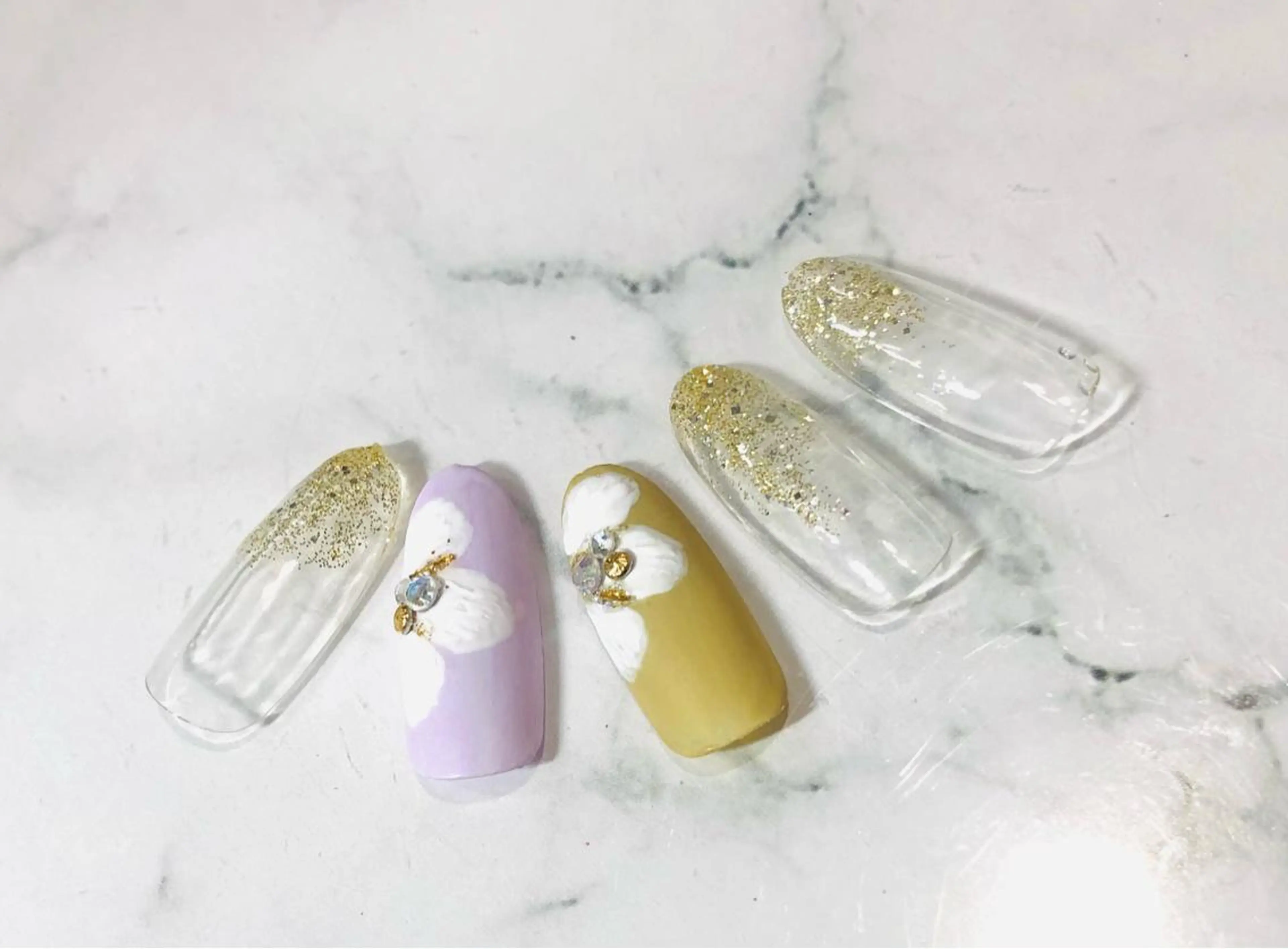 ネイル フラワーネイル マットネイル Ｈ3（エイチスリー）所属・H3 hitoのネイルデザイン