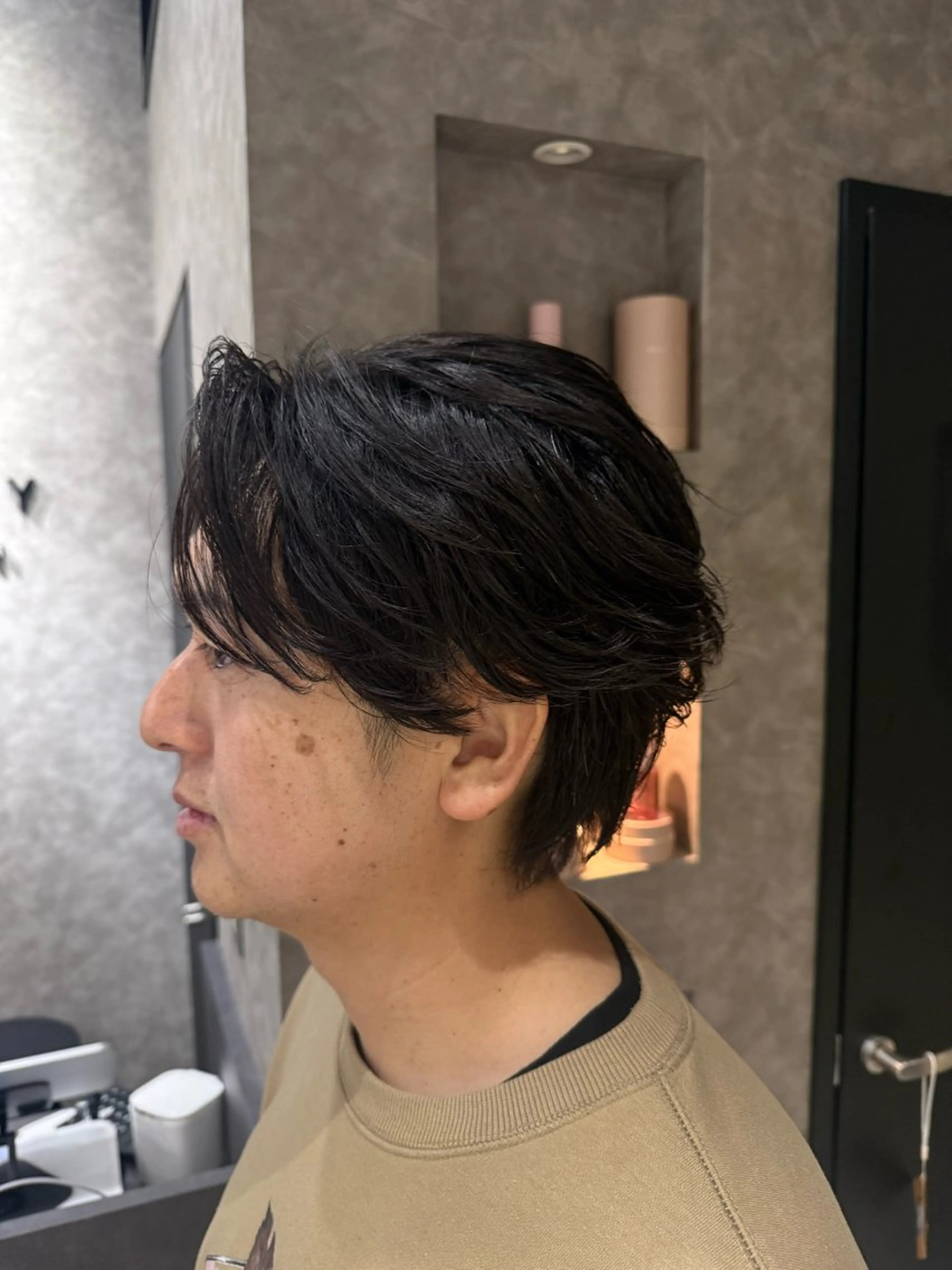 パーマ メンズ フェザーパーマ メンズパーマ 本田 有里のヘアスタイル