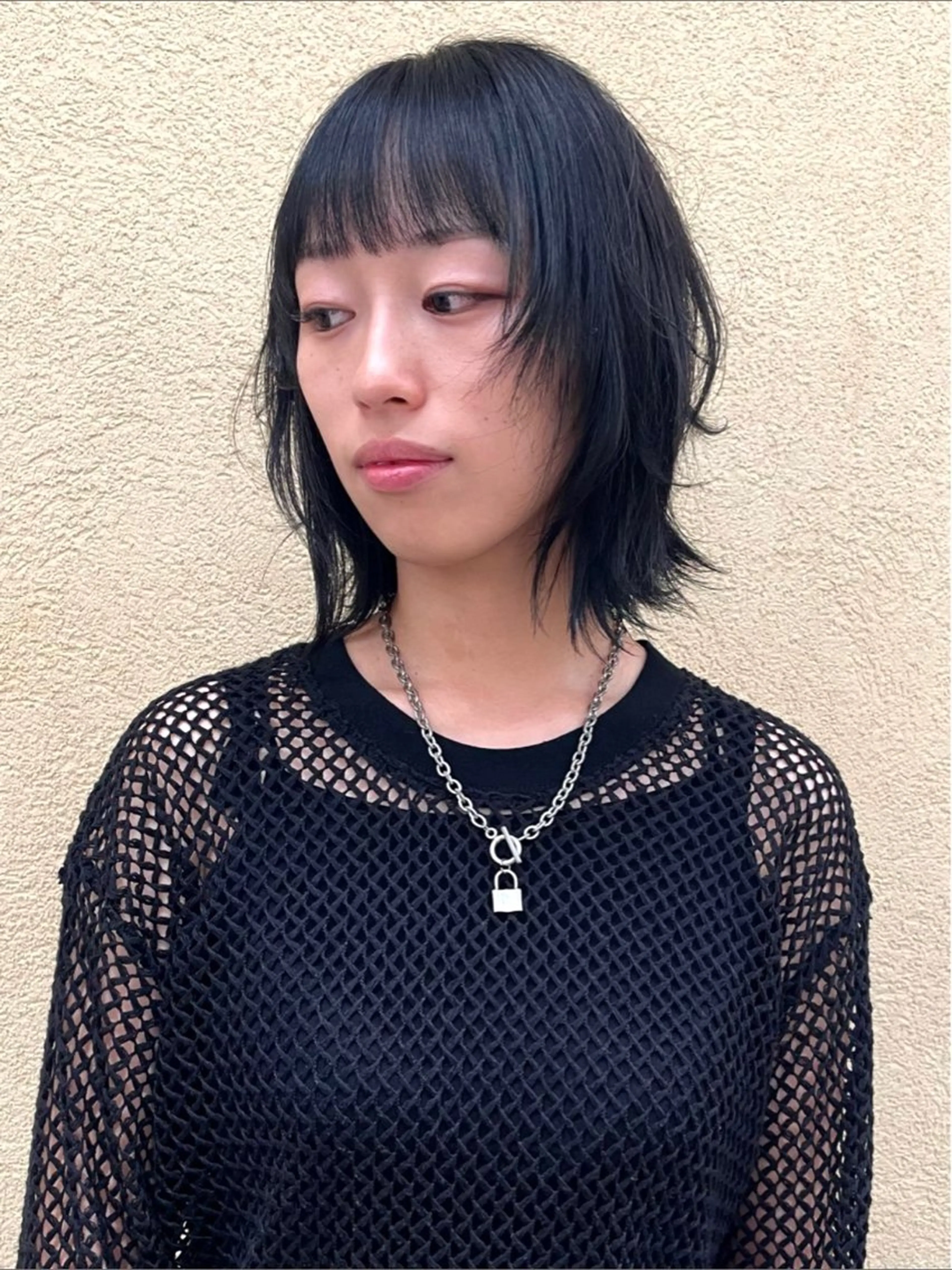 ミディアム カラー 塩谷 雪花のヘアスタイル