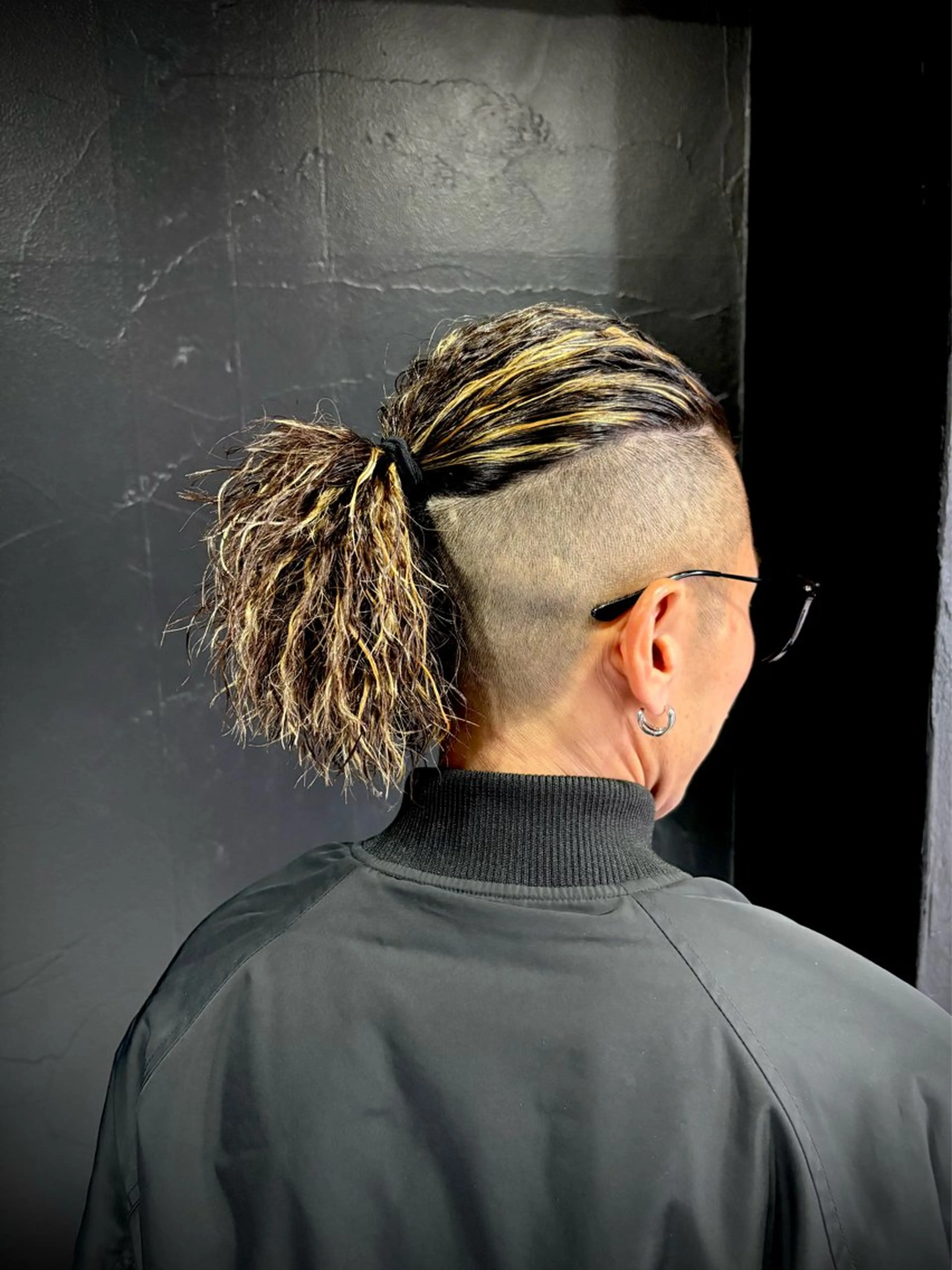 メンズ カット パーマ トリートメント ヘアセット メンズパーマ/難波/ 心斎橋　室園亮佑のヘアスタイル