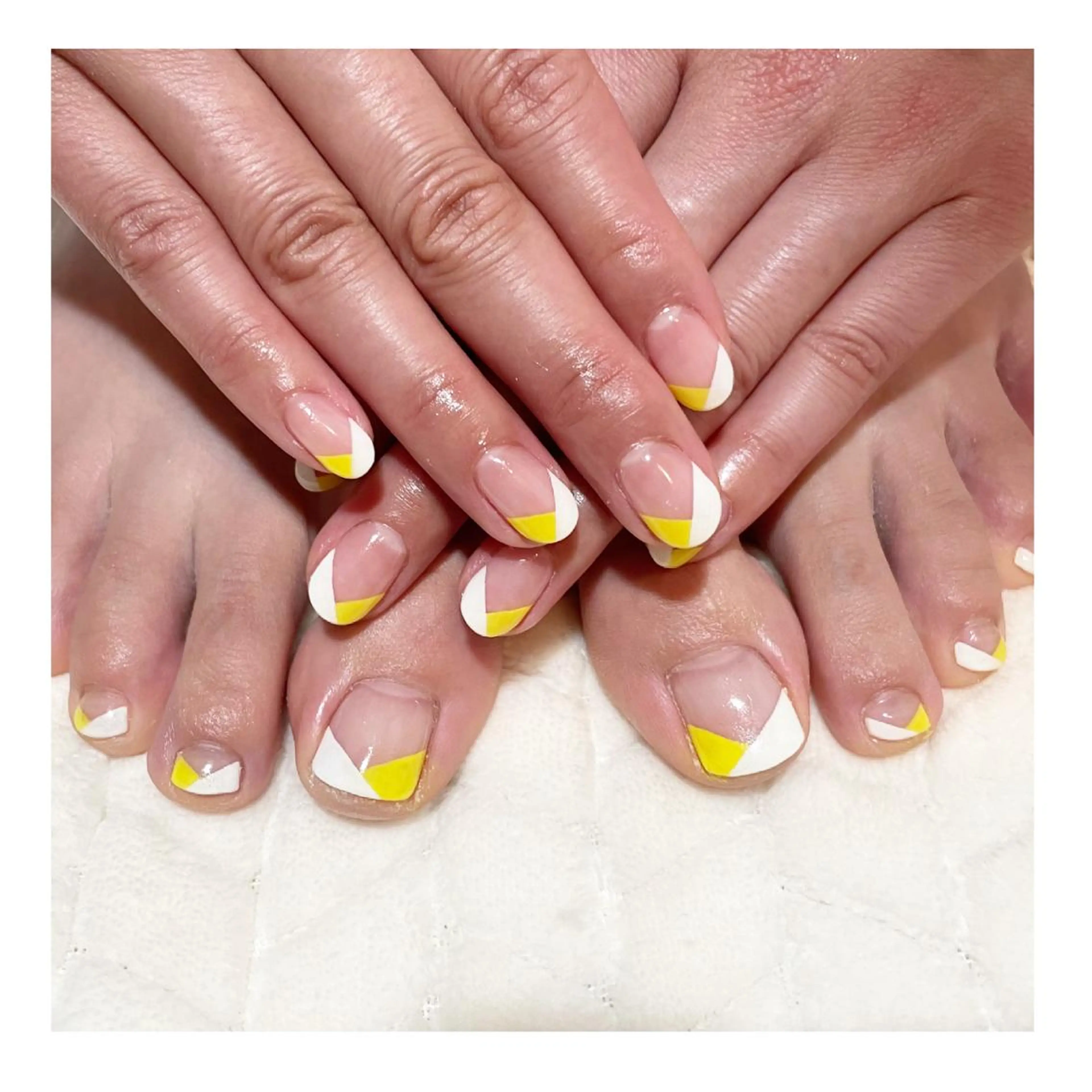 ネイル アートネイル フットネイル フレンチネイル ジェルネイル おそろいネイル ハンドネイル LaLa Peach 福岡のマツエク・マツパデザイン