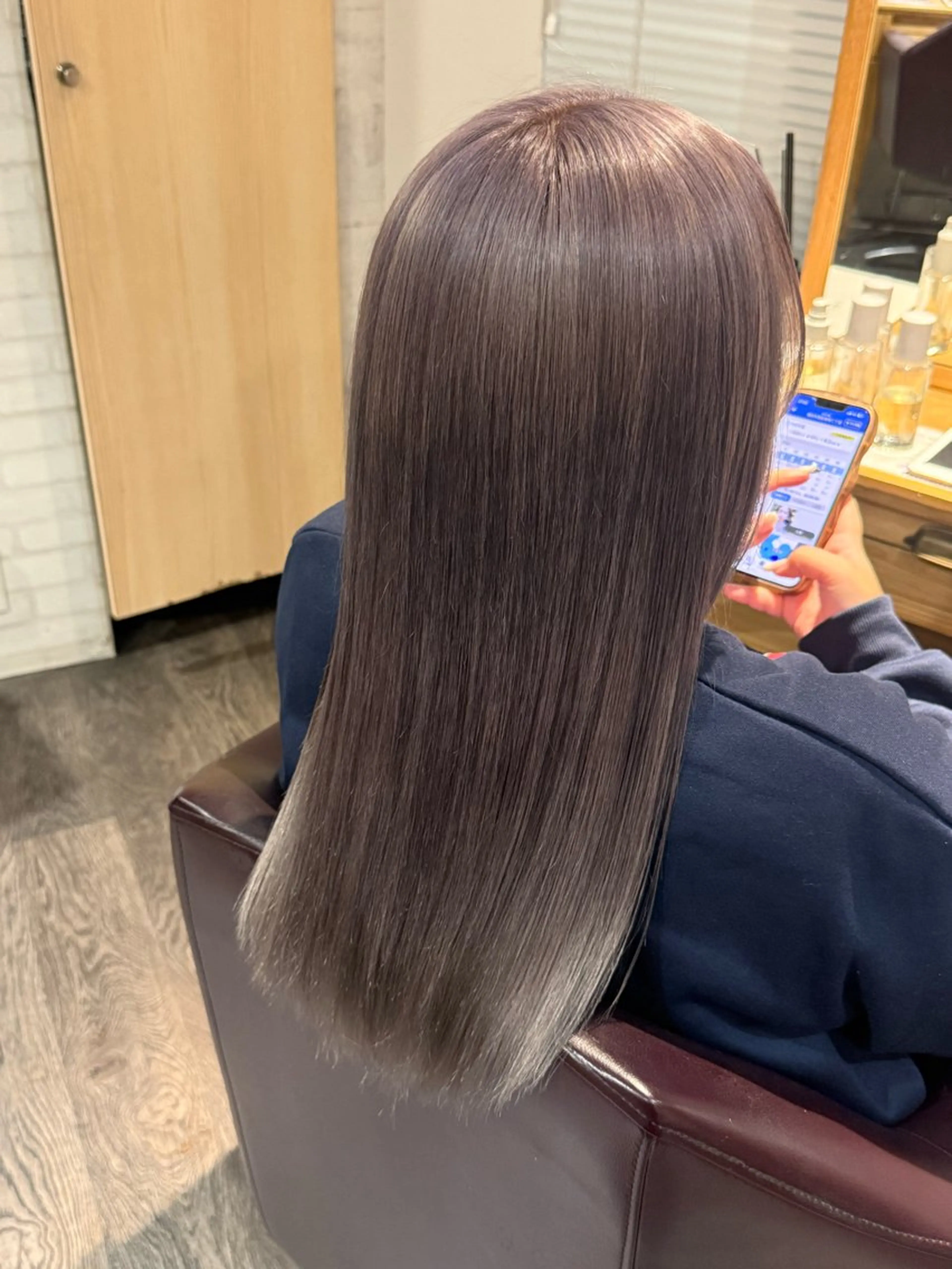 セミロング カット Yuzumi／ カット／パーマのヘアスタイル