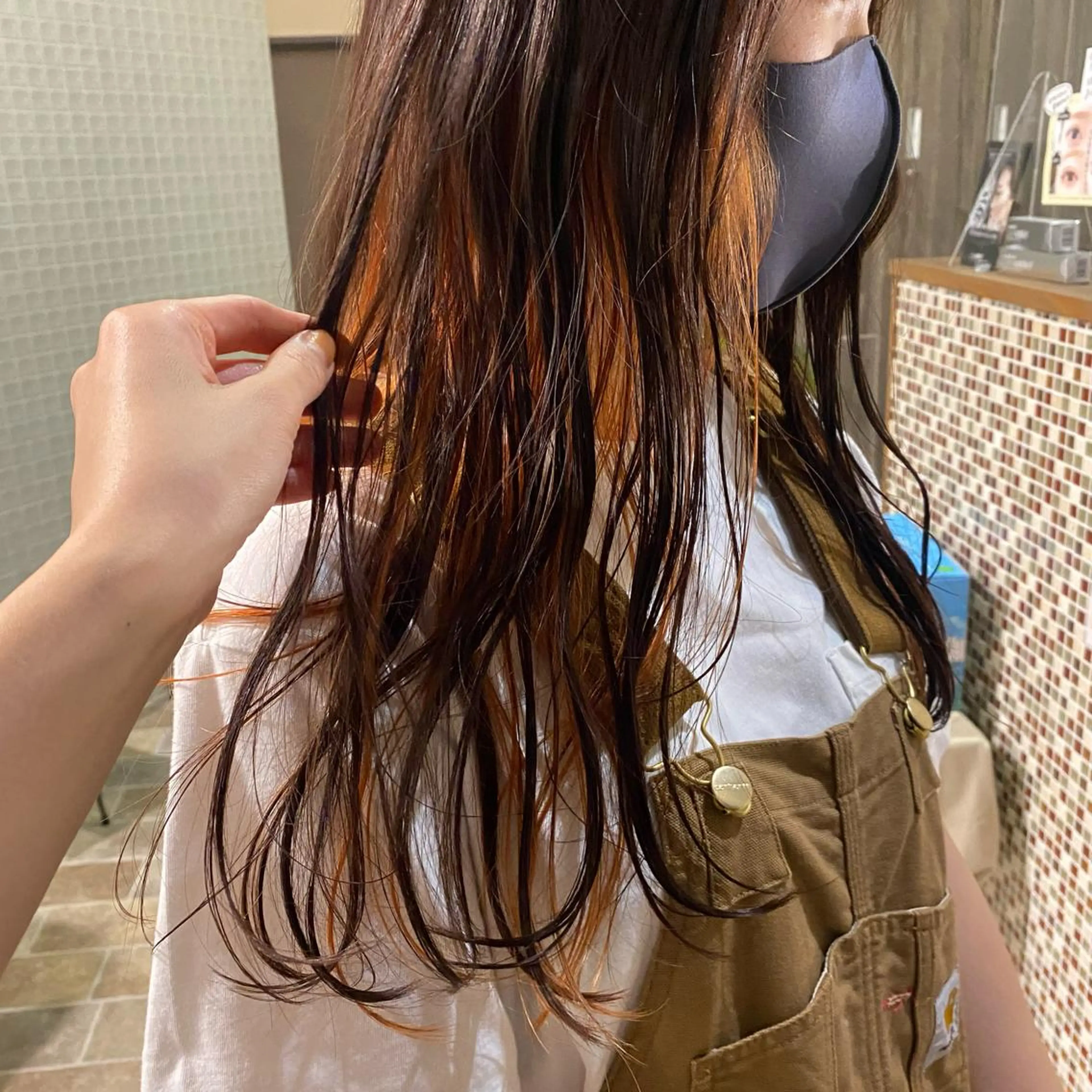 ロング カラー 中村 友香のヘアスタイル