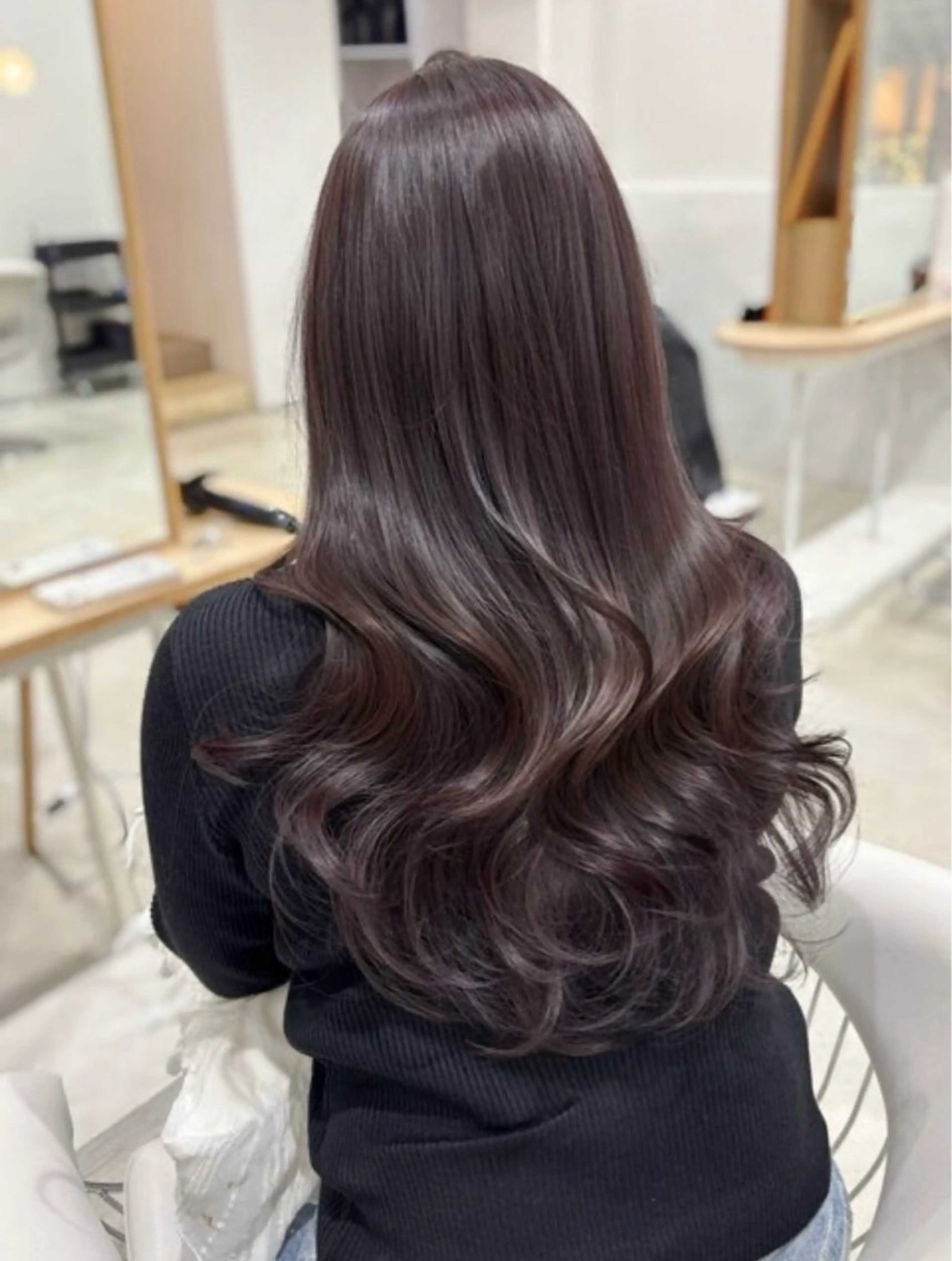 ロング カラー カット ヘアカラー トリートメント mana /韓国風レイヤーのヘアスタイル