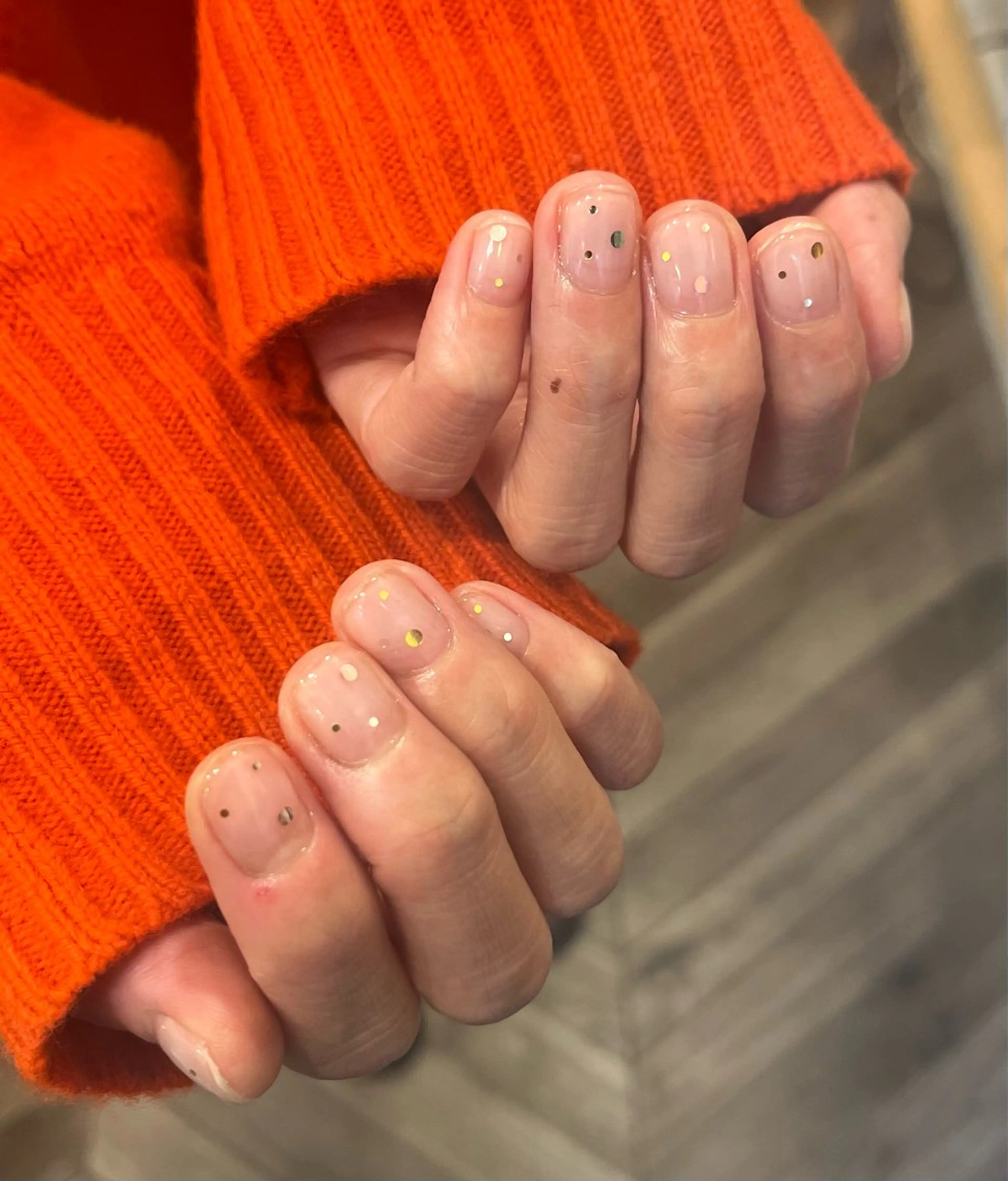 ネイル アートネイル ドット シンプルネイル ハンドネイル AT.1011 (ハルカ)のネイルデザイン