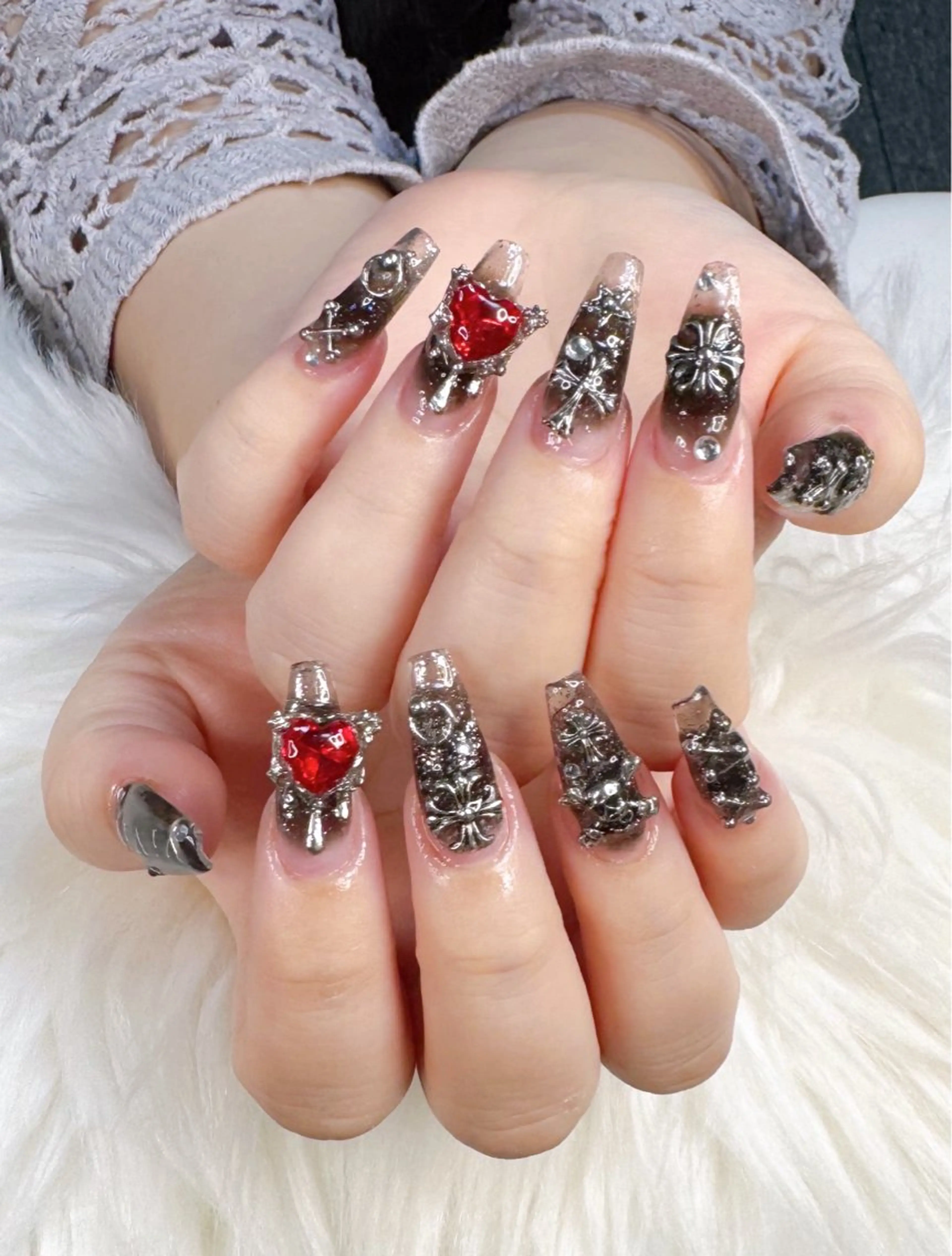 ネイル アートネイル オーロラネイル チークネイル 長さ出し フットネイル Happy Nailのネイルデザイン