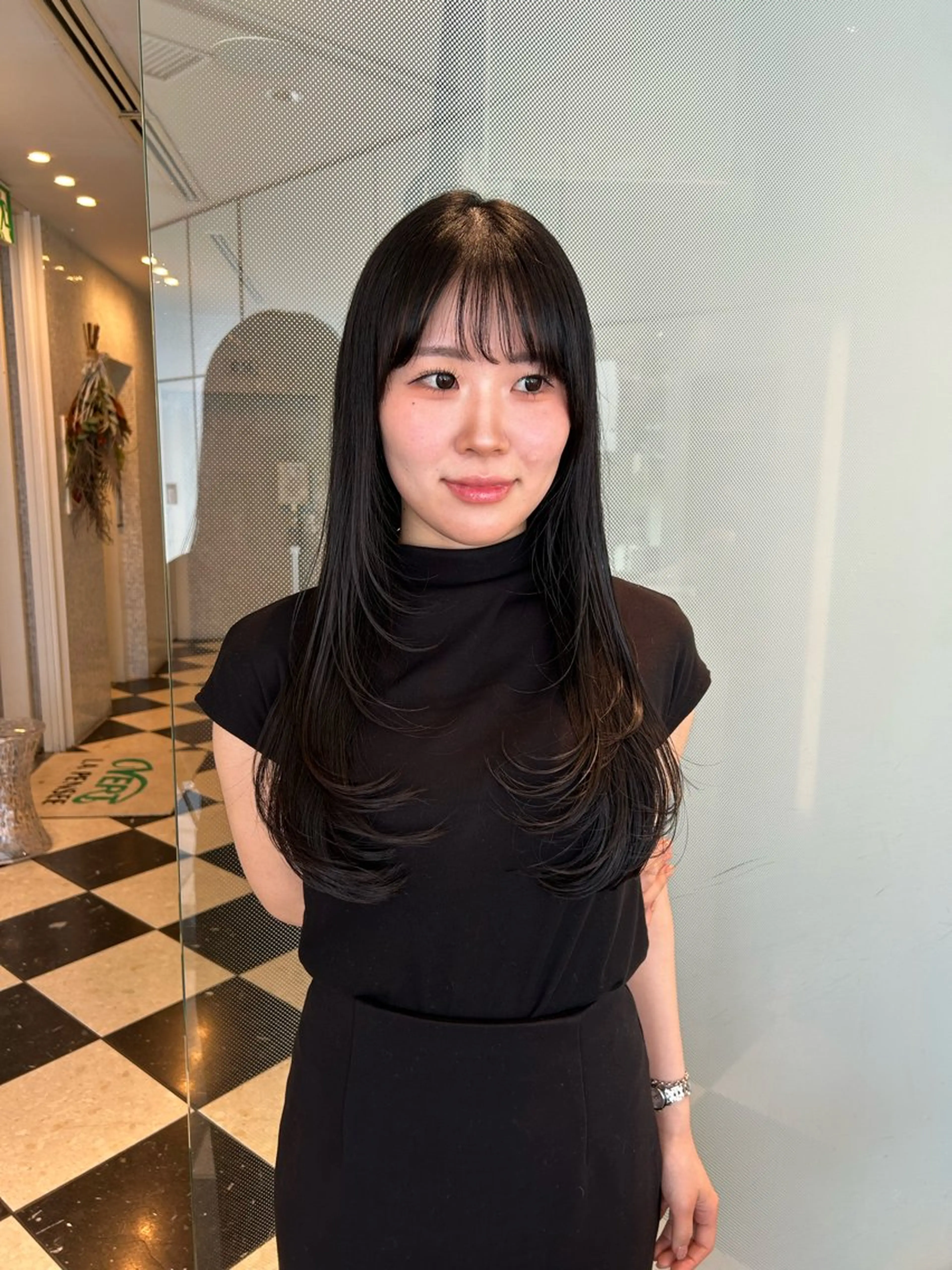 ロング レイヤーカット カット トリートメント 大谷美佳/レイヤー カット/ツヤ髪のヘアスタイル