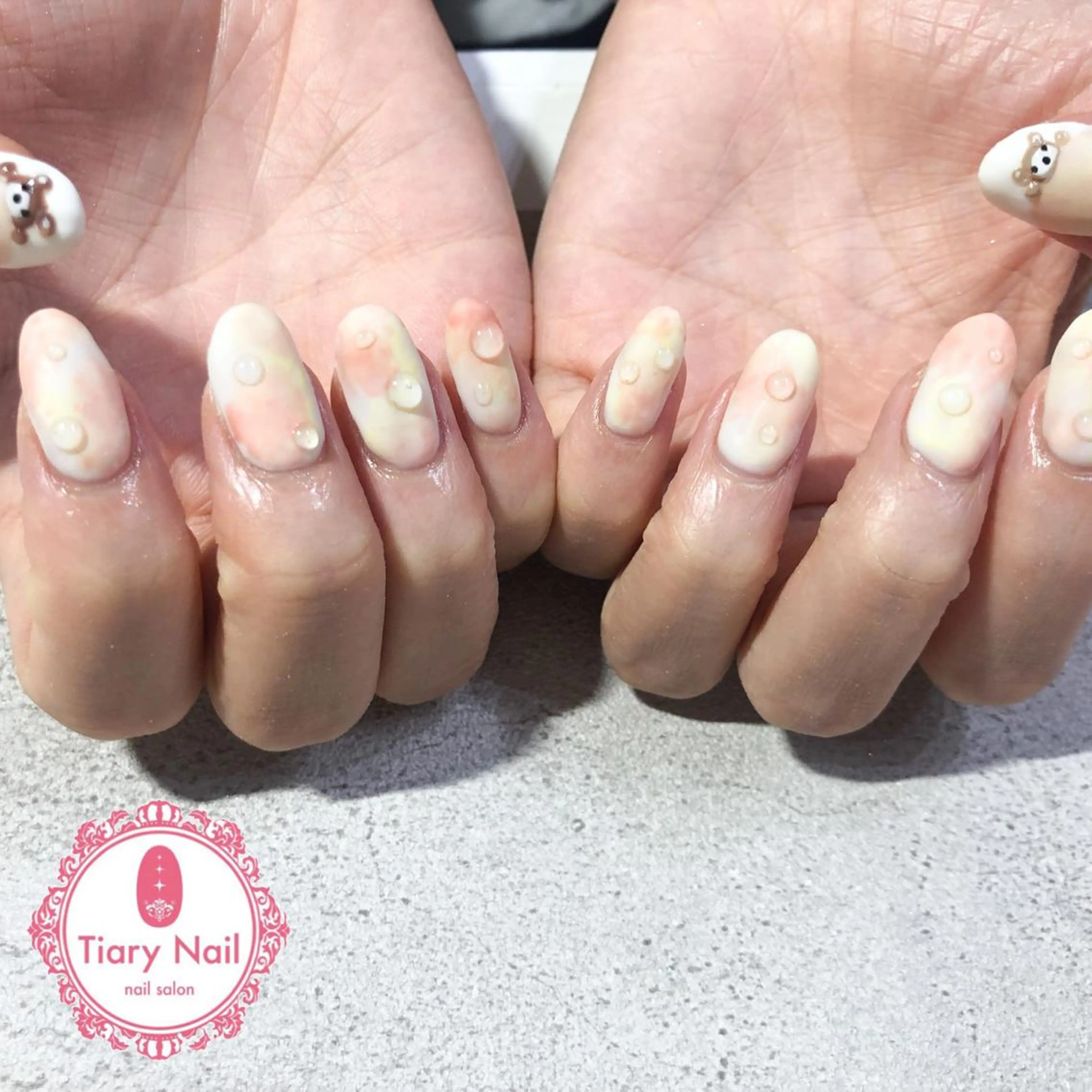 ネイル tiarynail K K🐼のネイルデザイン