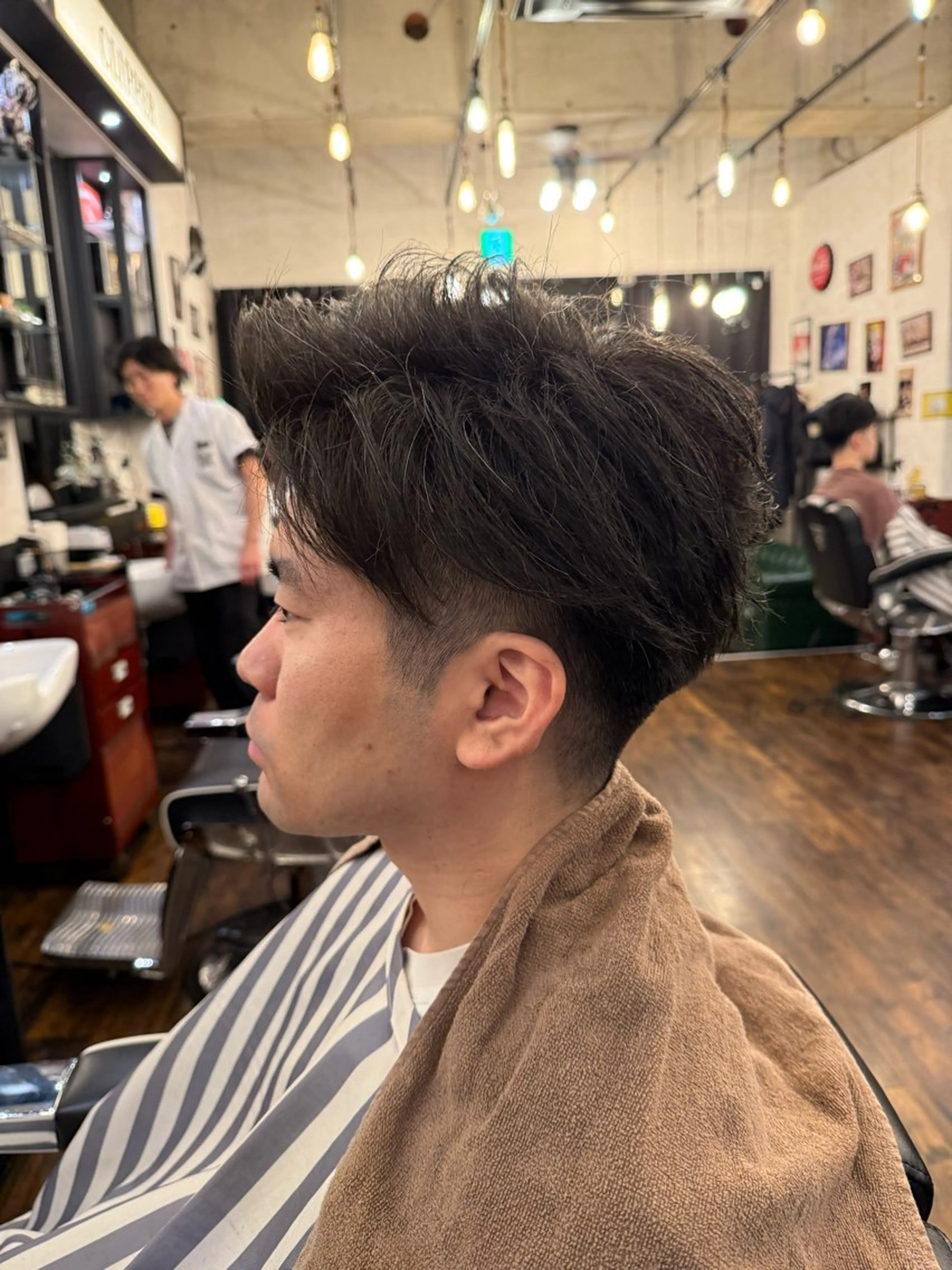 ミディアム brotokyo田代 恭成　神田のヘアスタイル