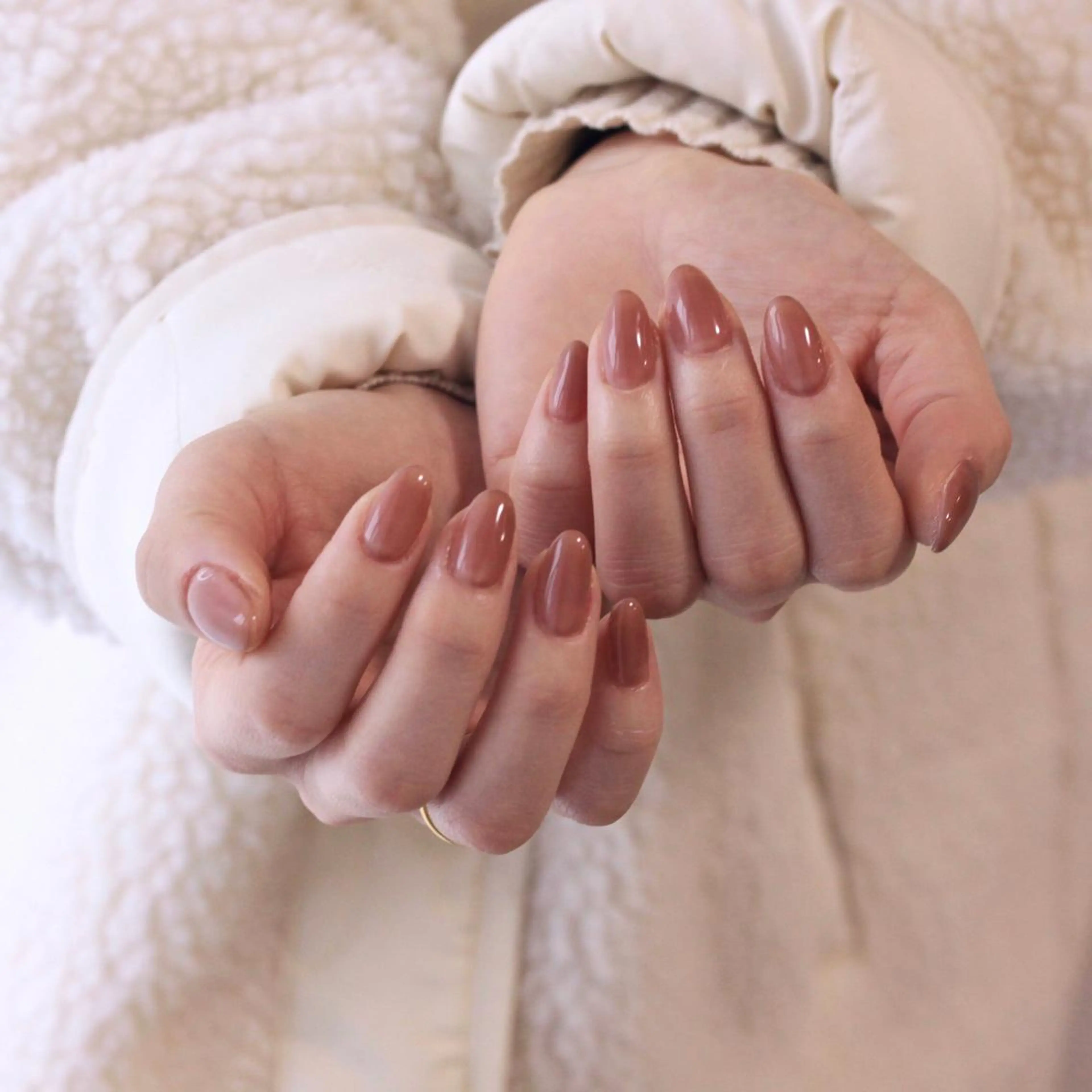 ネイル ニュアンスネイル ワンカラーネイル ハンドネイル Elio所属・Elio 国泰寺のネイルデザイン