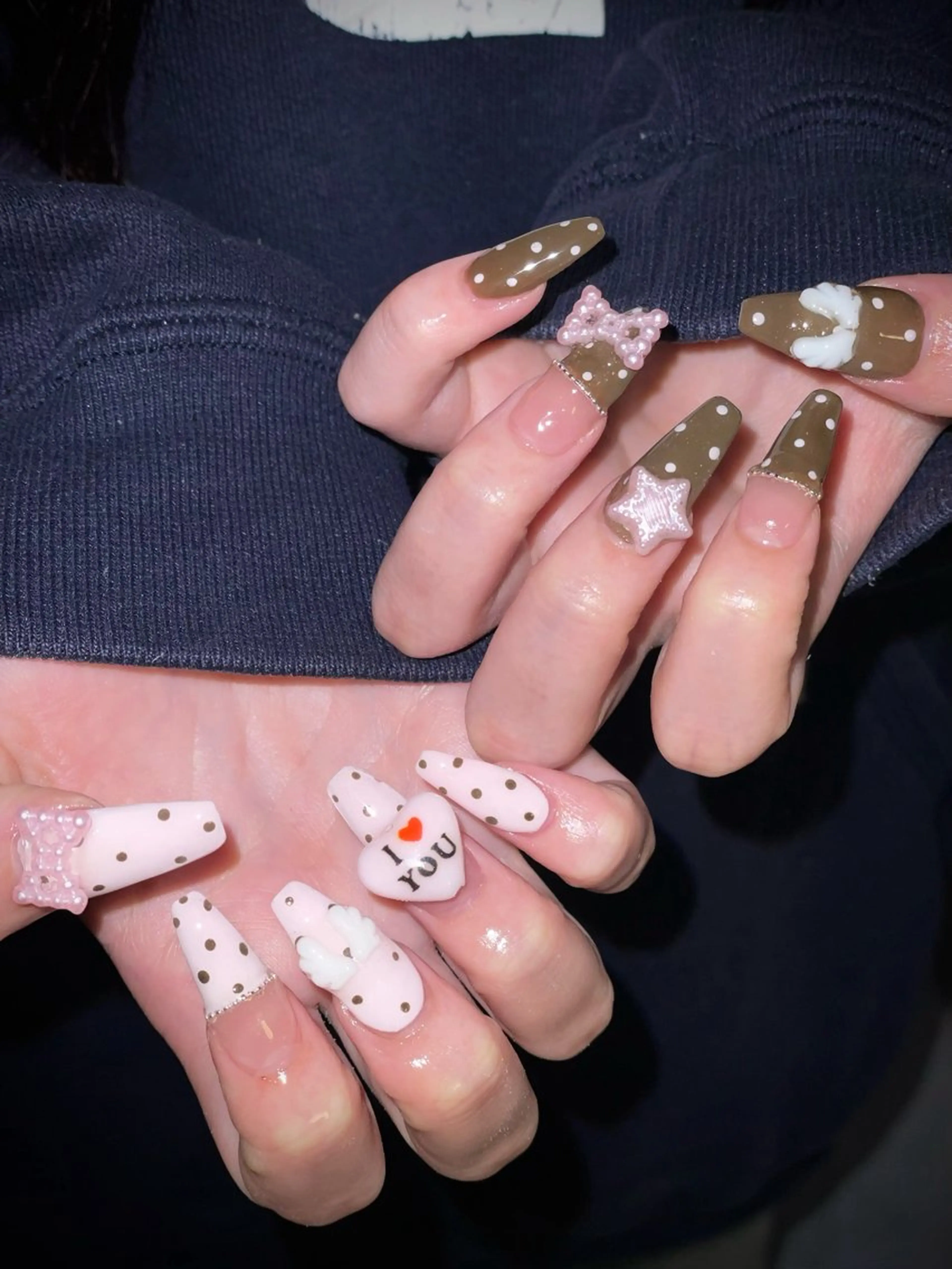 ネイル ドット ロングネイル スカルプネイル ハンドネイル Nail salon 🎀Angeのネイルデザイン