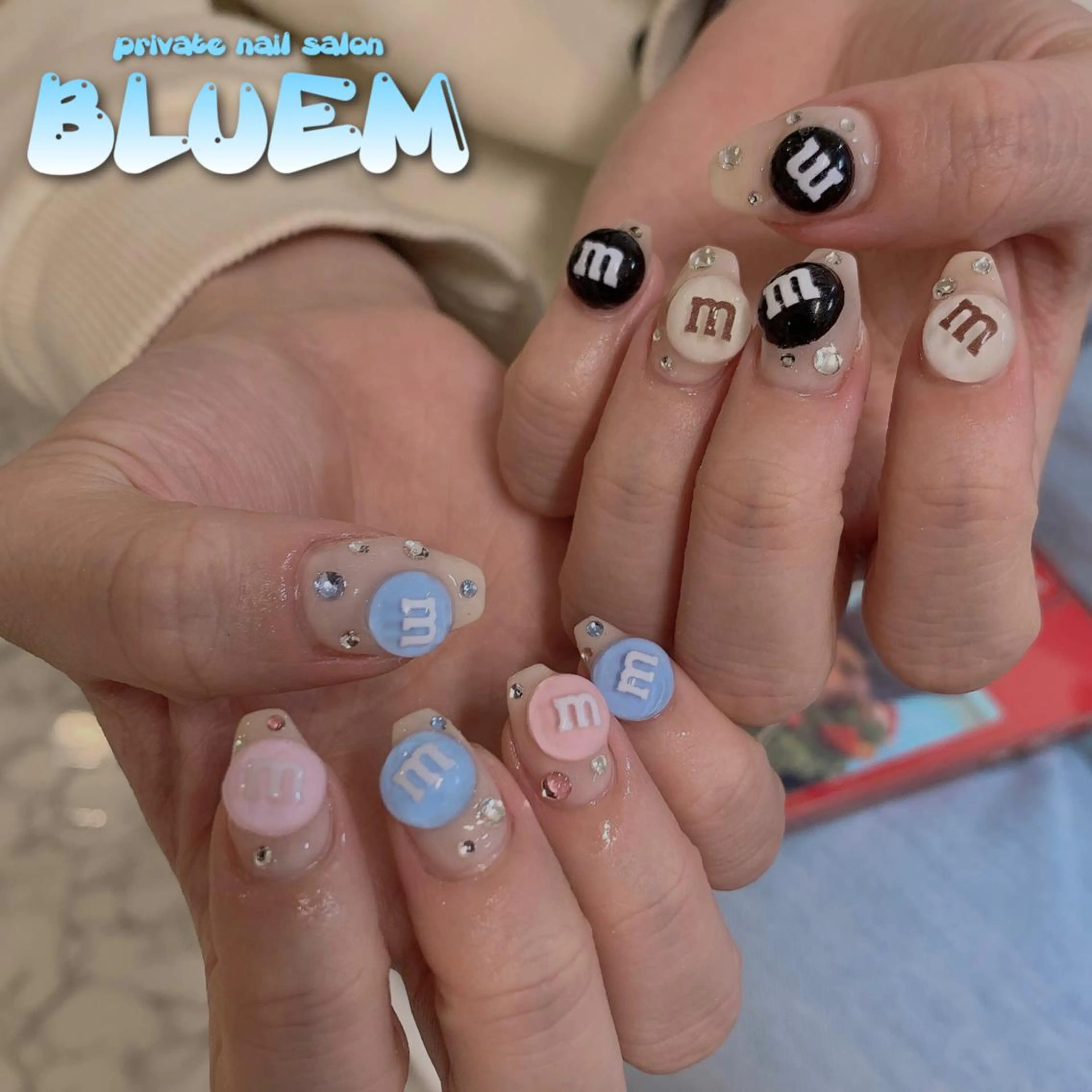 ネイル ハンドネイル BLUEM なな🐶のネイルデザイン