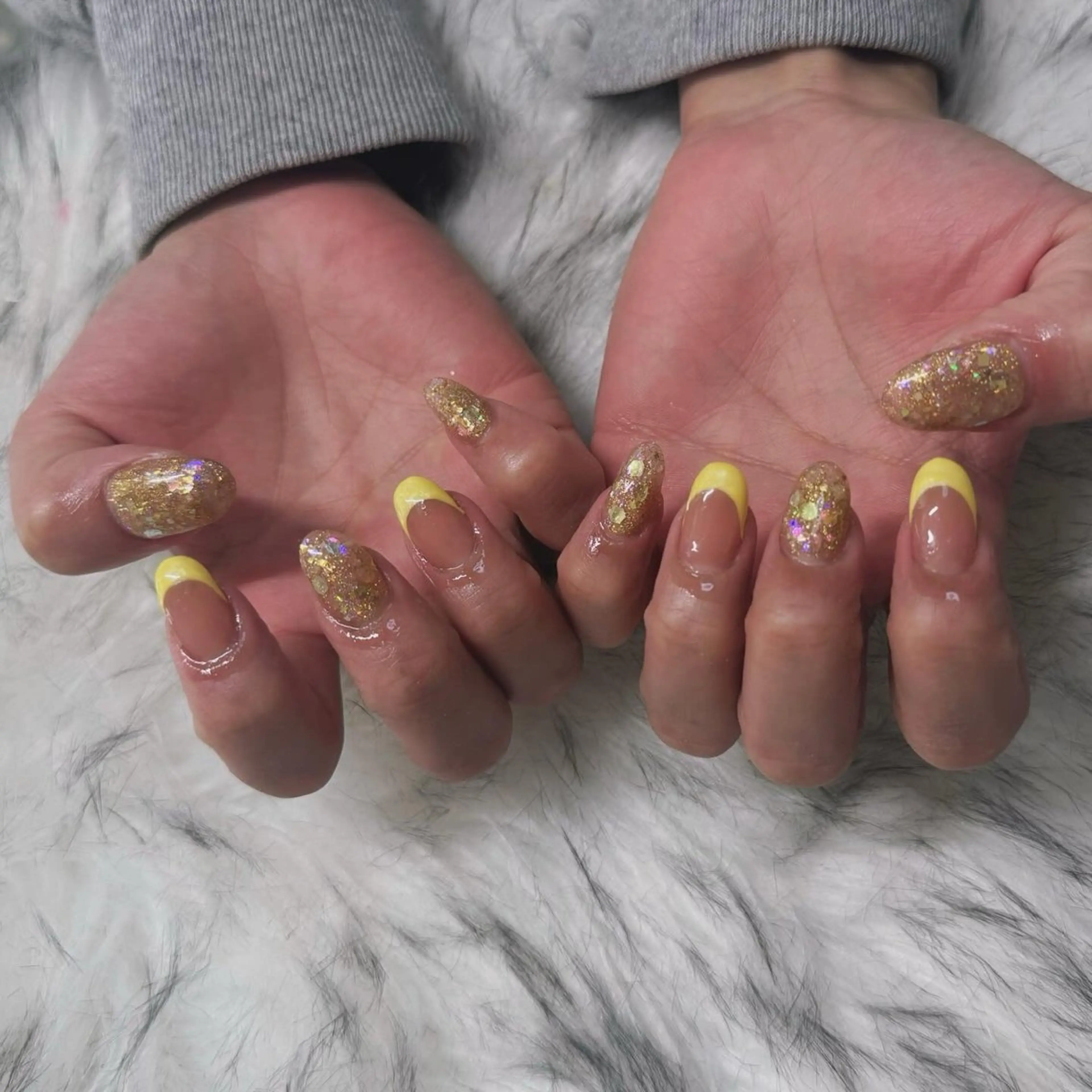 セミロング ハンドネイル mao .のネイルデザイン