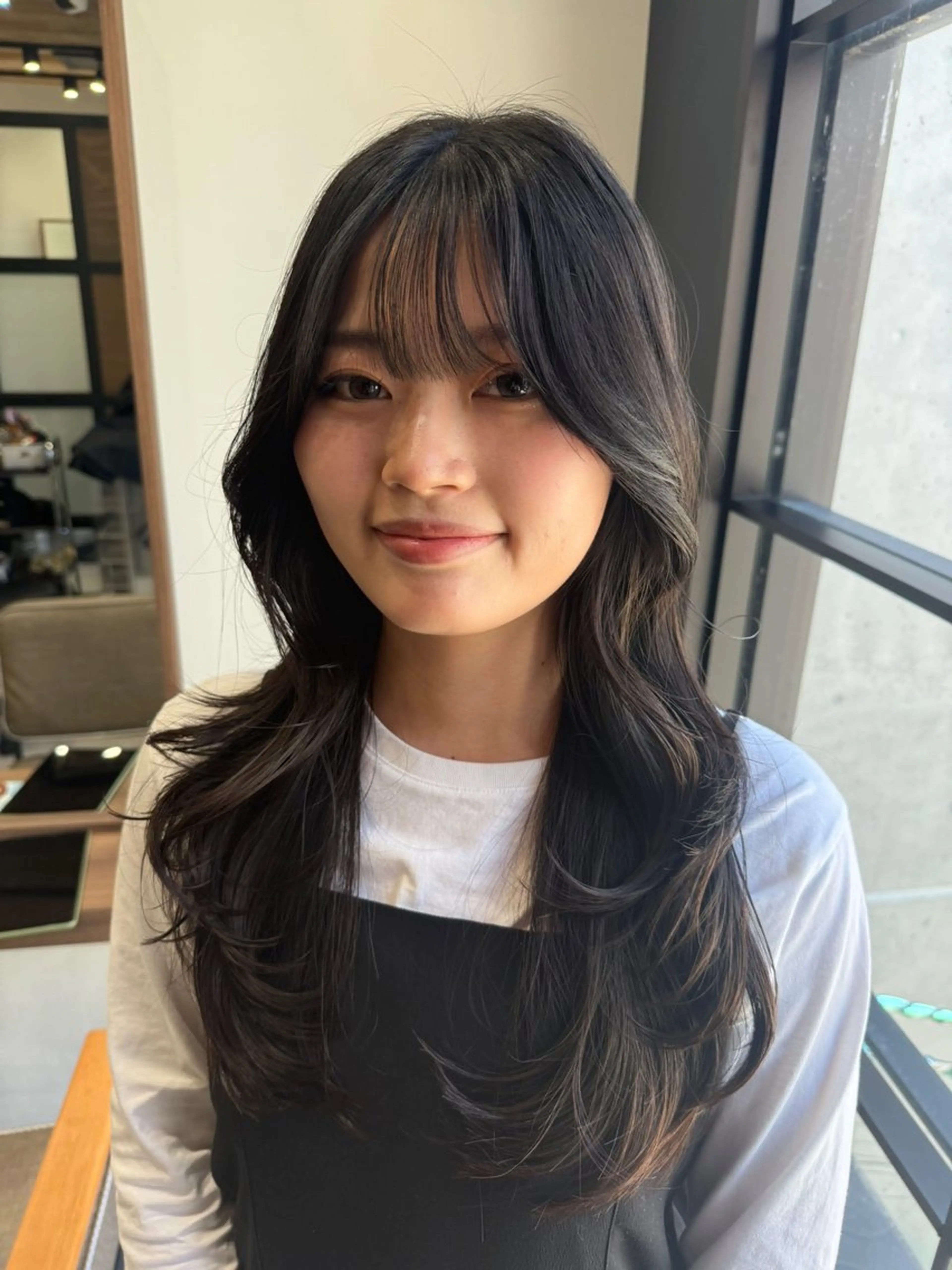 セミロング カット トリートメント 🍭海外ヘア/レイヤ ー/艶髪🍭舟橋瑞稀のヘアスタイル