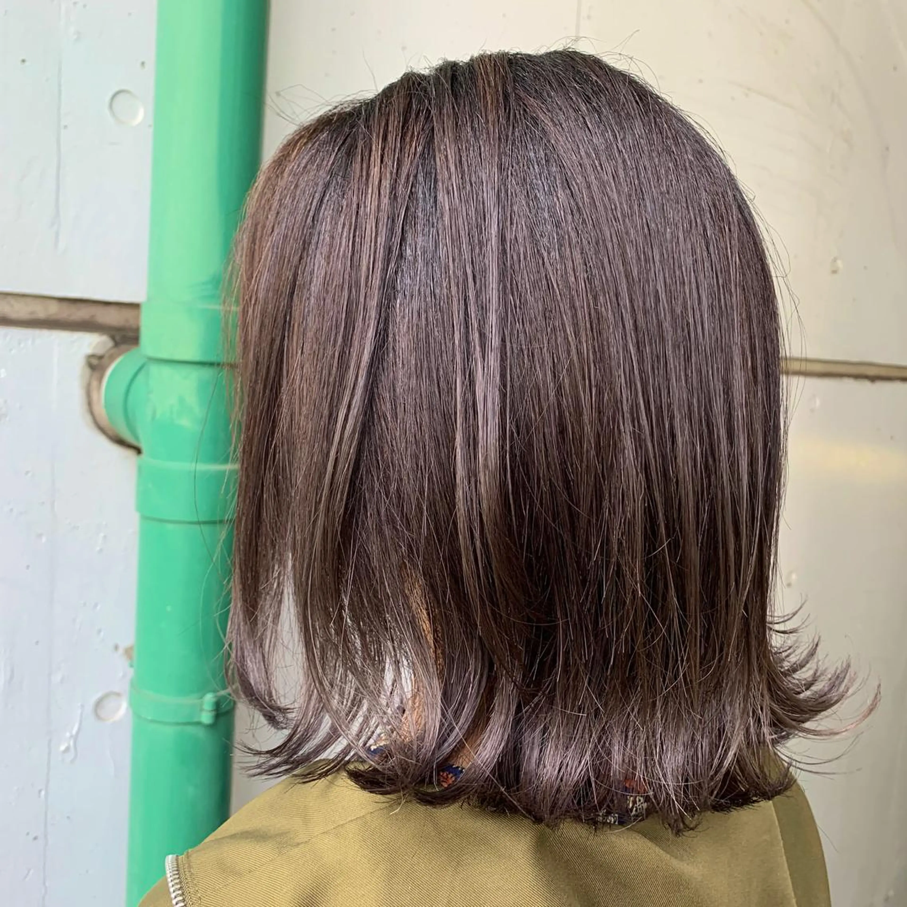 ミディアム カラー アッシュ 透明感カラー ハイライトカラー ハイライト トリートメント 原山 直人のヘアスタイル