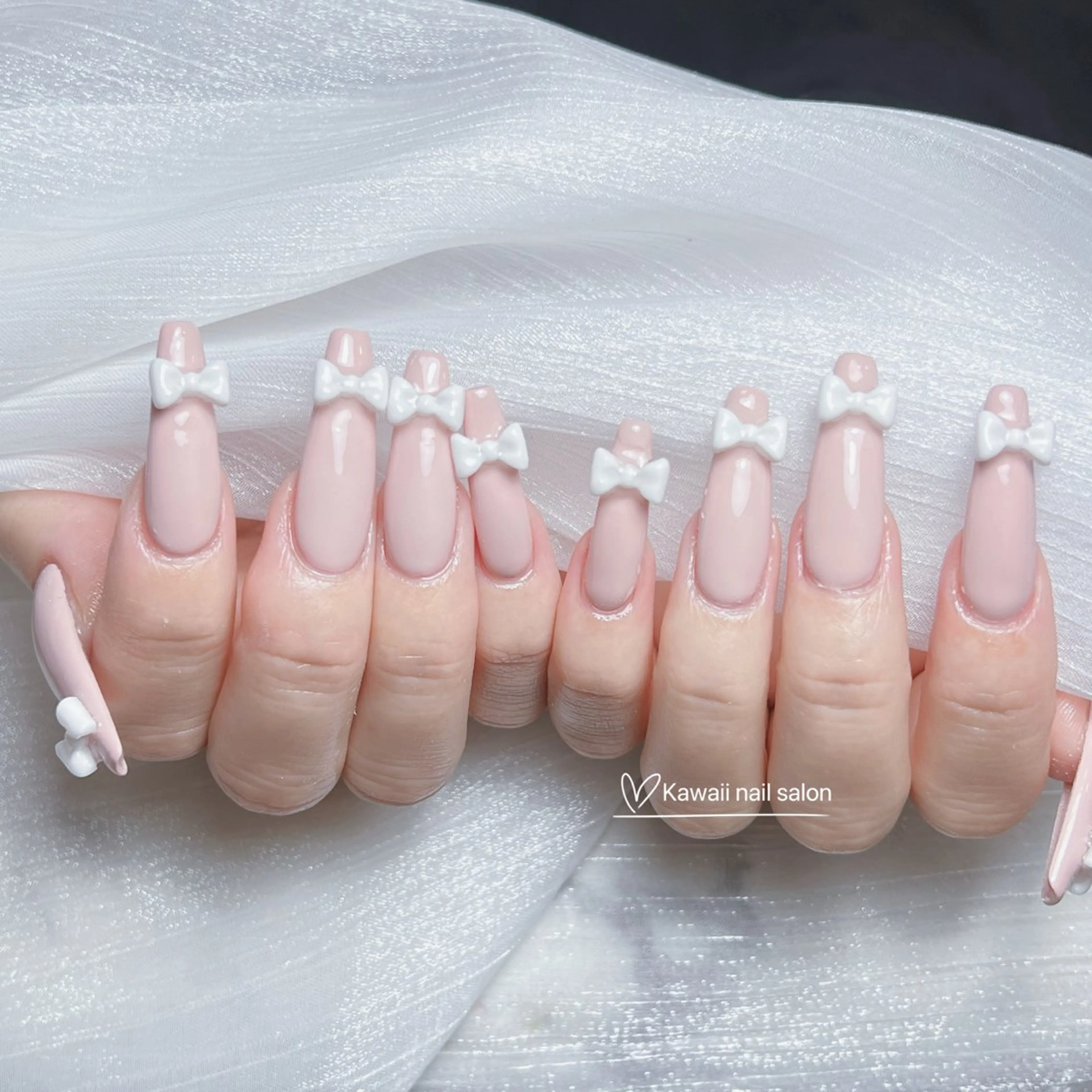 ネイル チークネイル ドット フットネイル フレンチネイル グラデーション Kawaii _Nailのネイルデザイン