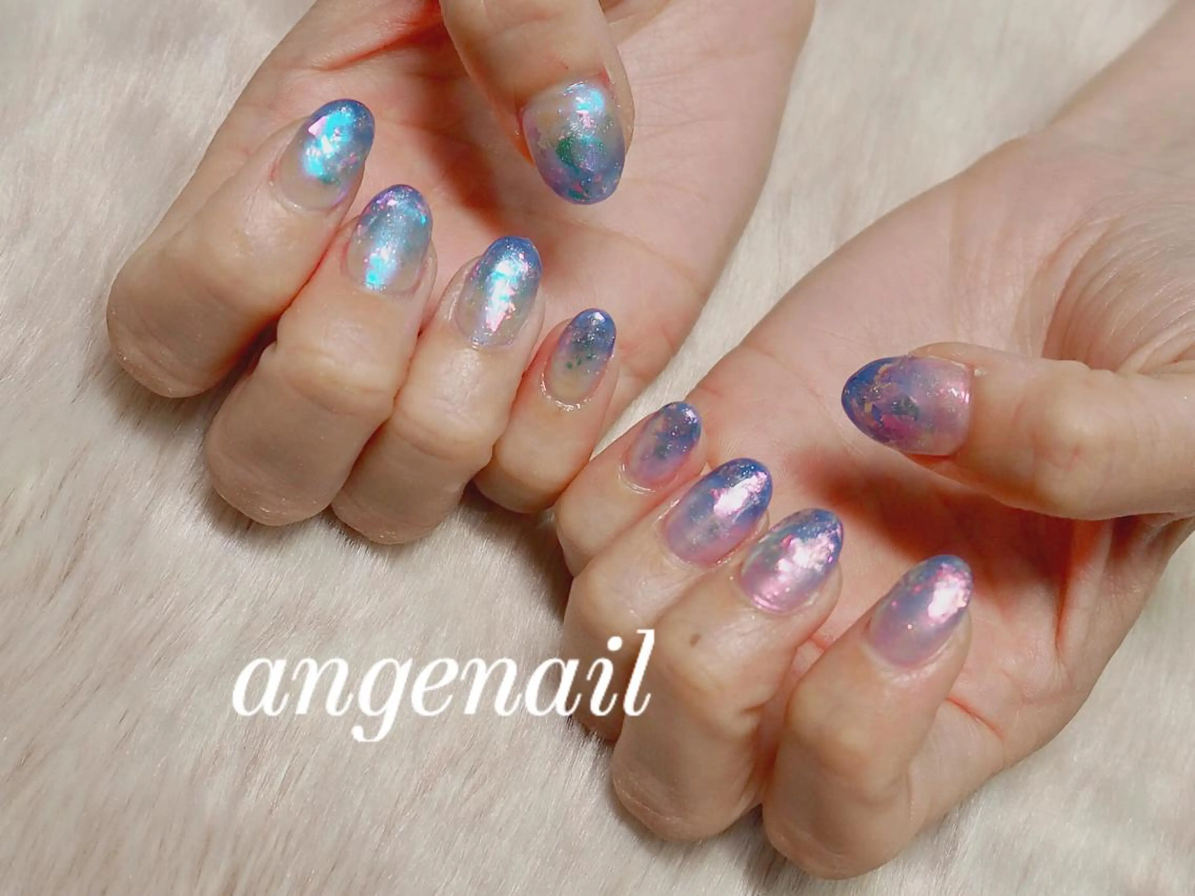 ネイル ハンドネイル オーナーネイリスト MAKIのネイルデザイン