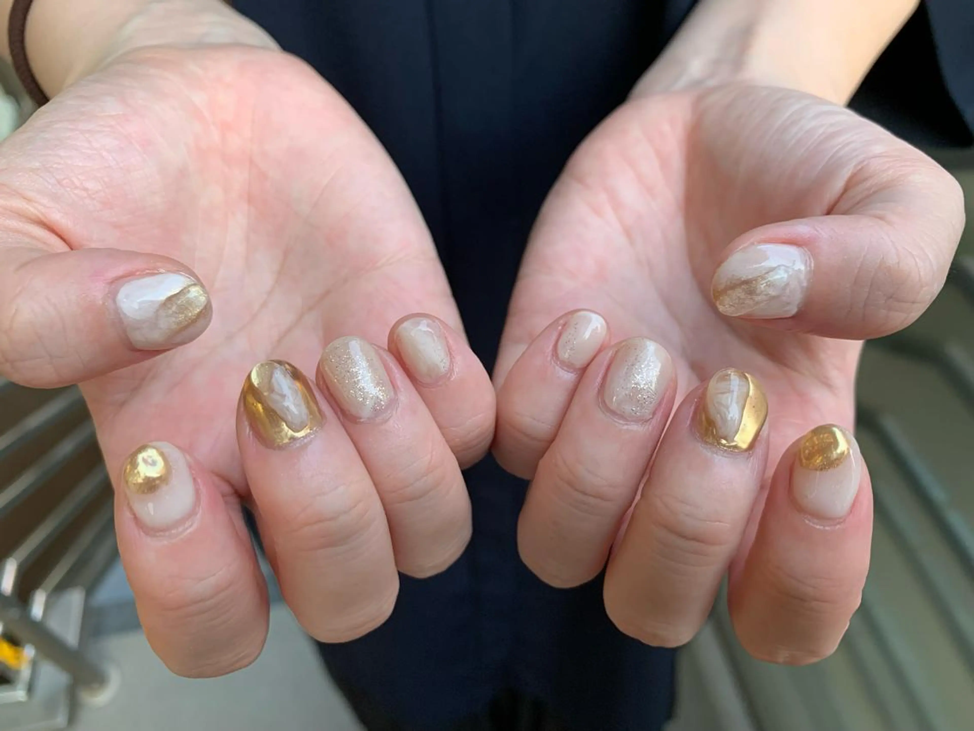 ネイル ニュアンスネイル マキノ ユイのネイルデザイン