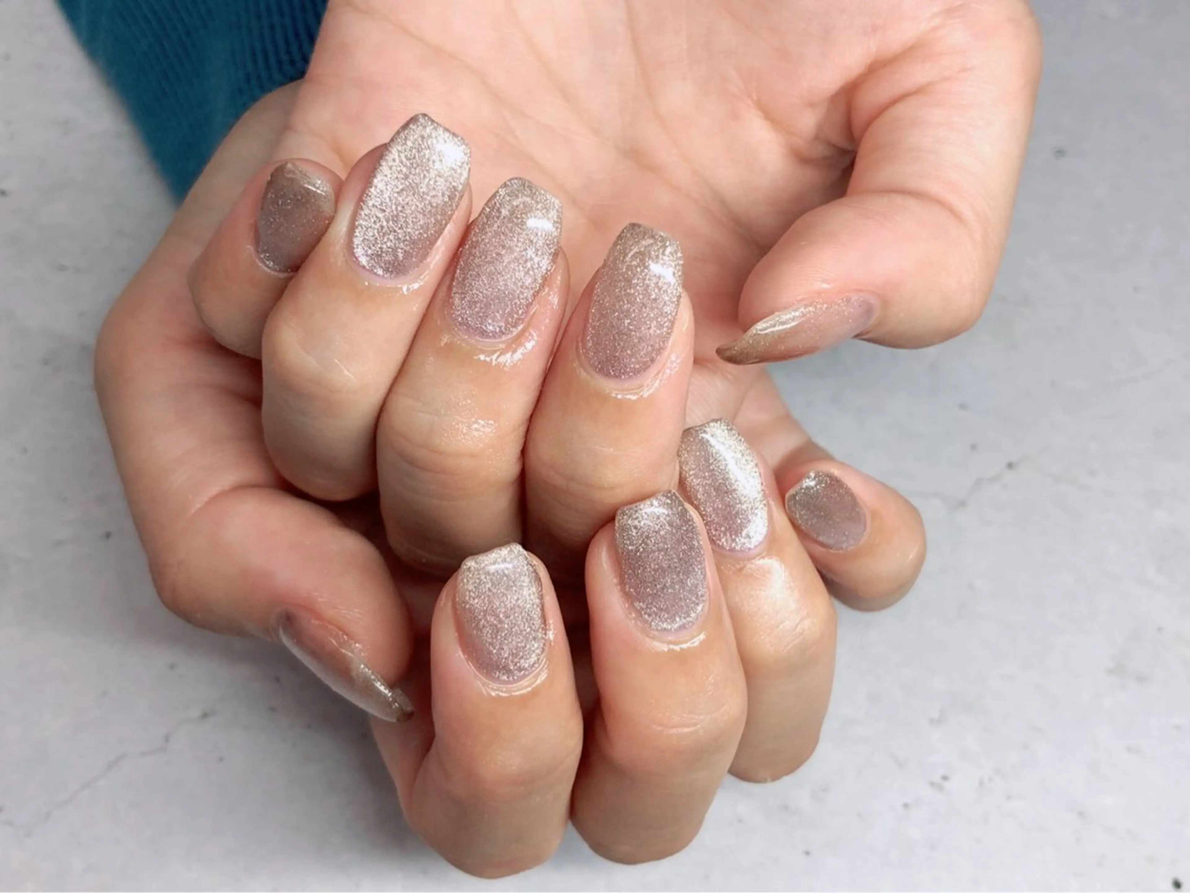 ネイル マグネットネイル Nail Salon LHASAのネイルデザイン