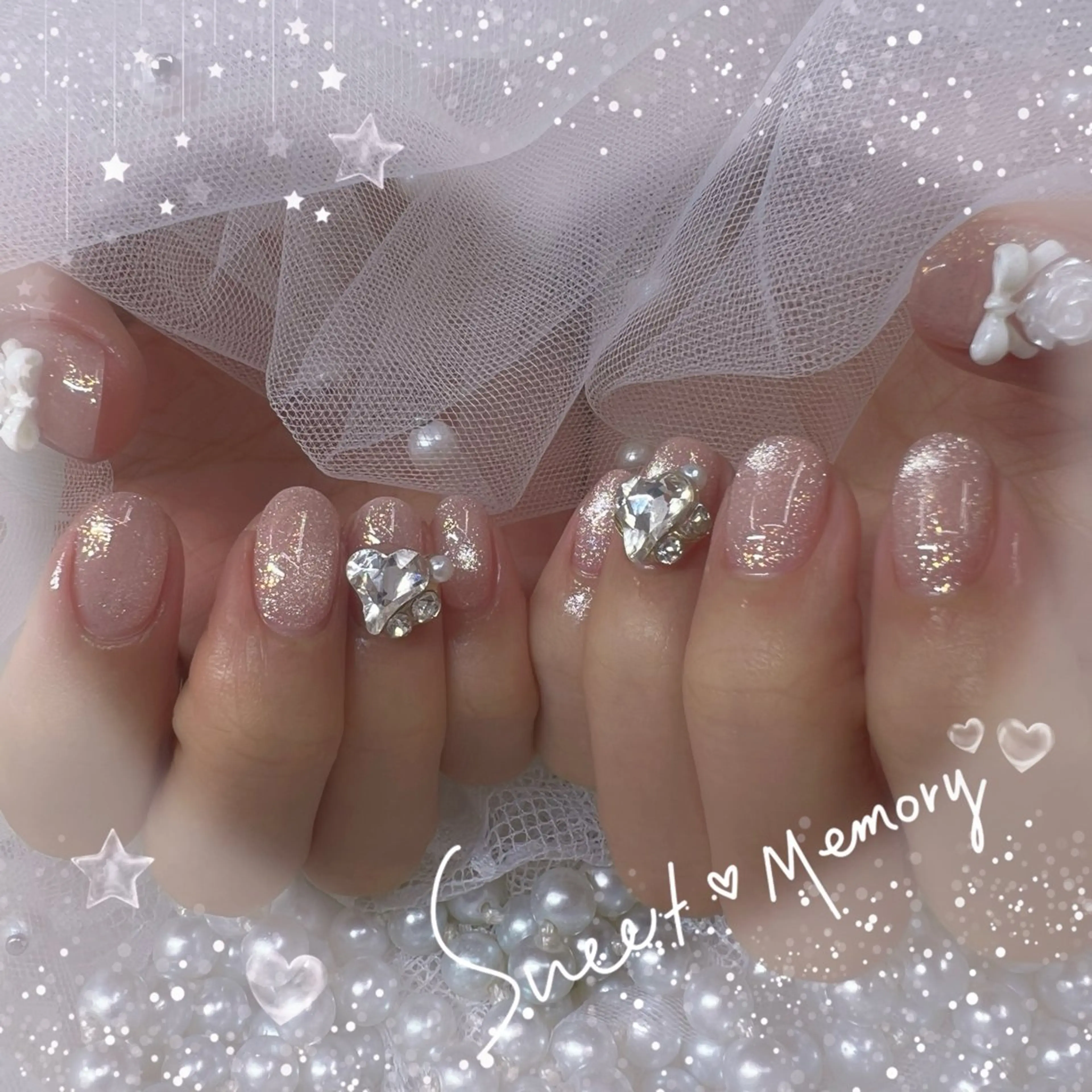 ネイル チークネイル フレンチネイル ガーリー ガラスフレンチ グラデーション ハンドネイル Chill Nailsalonのネイルデザイン