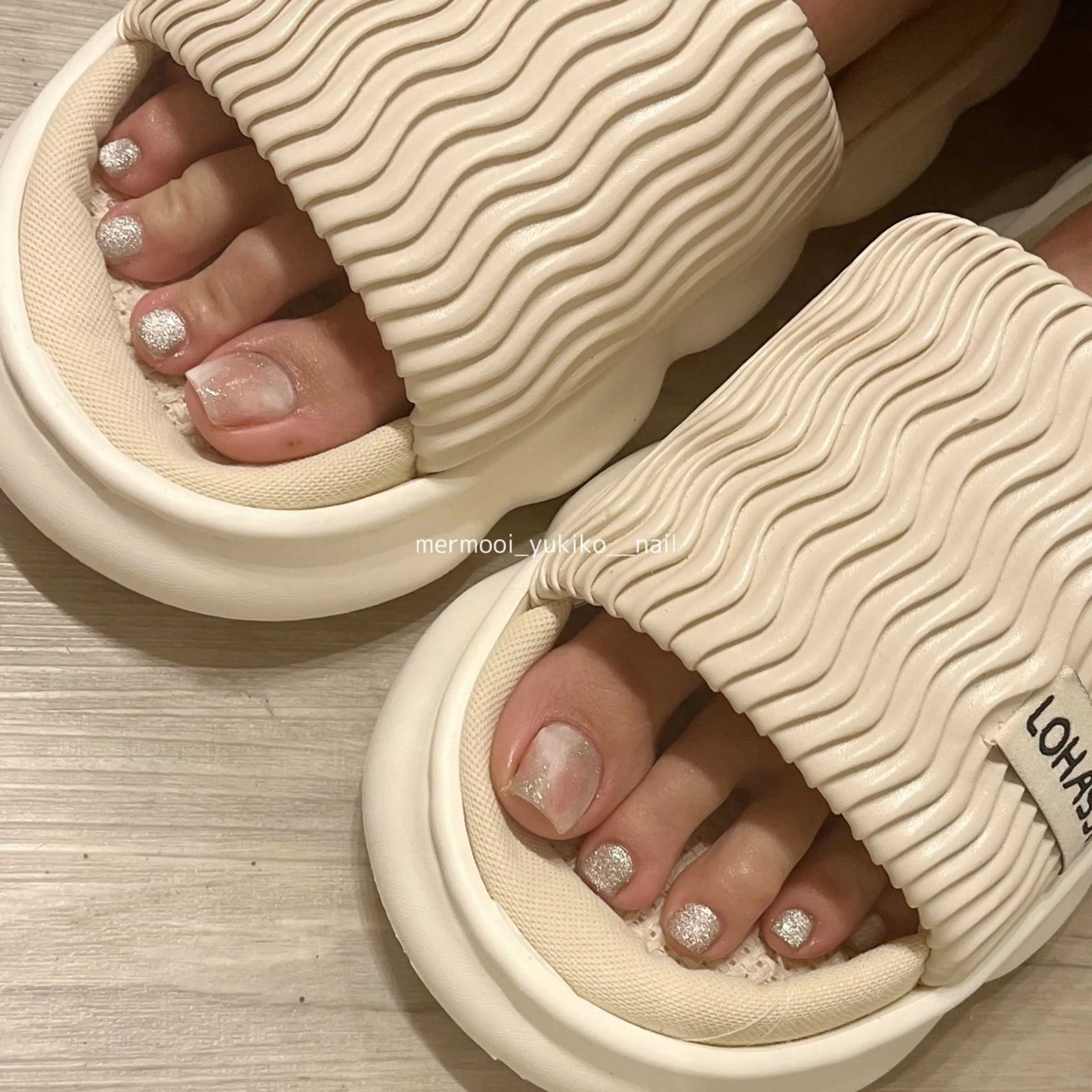 ネイル フットネイル マグネットネイル ワンホンネイル melumooi nailのネイルデザイン