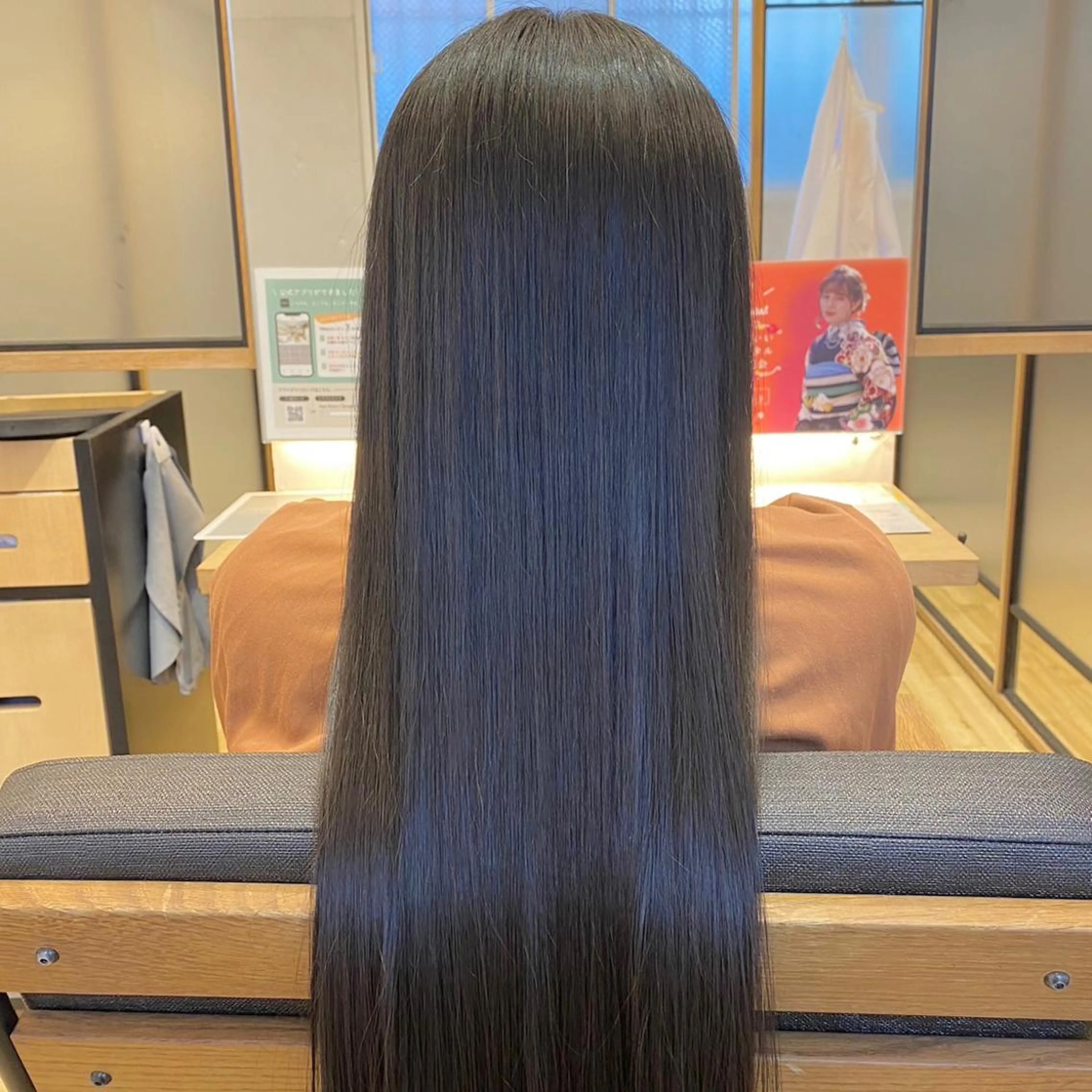 ロング ついざき はるかのヘアスタイル