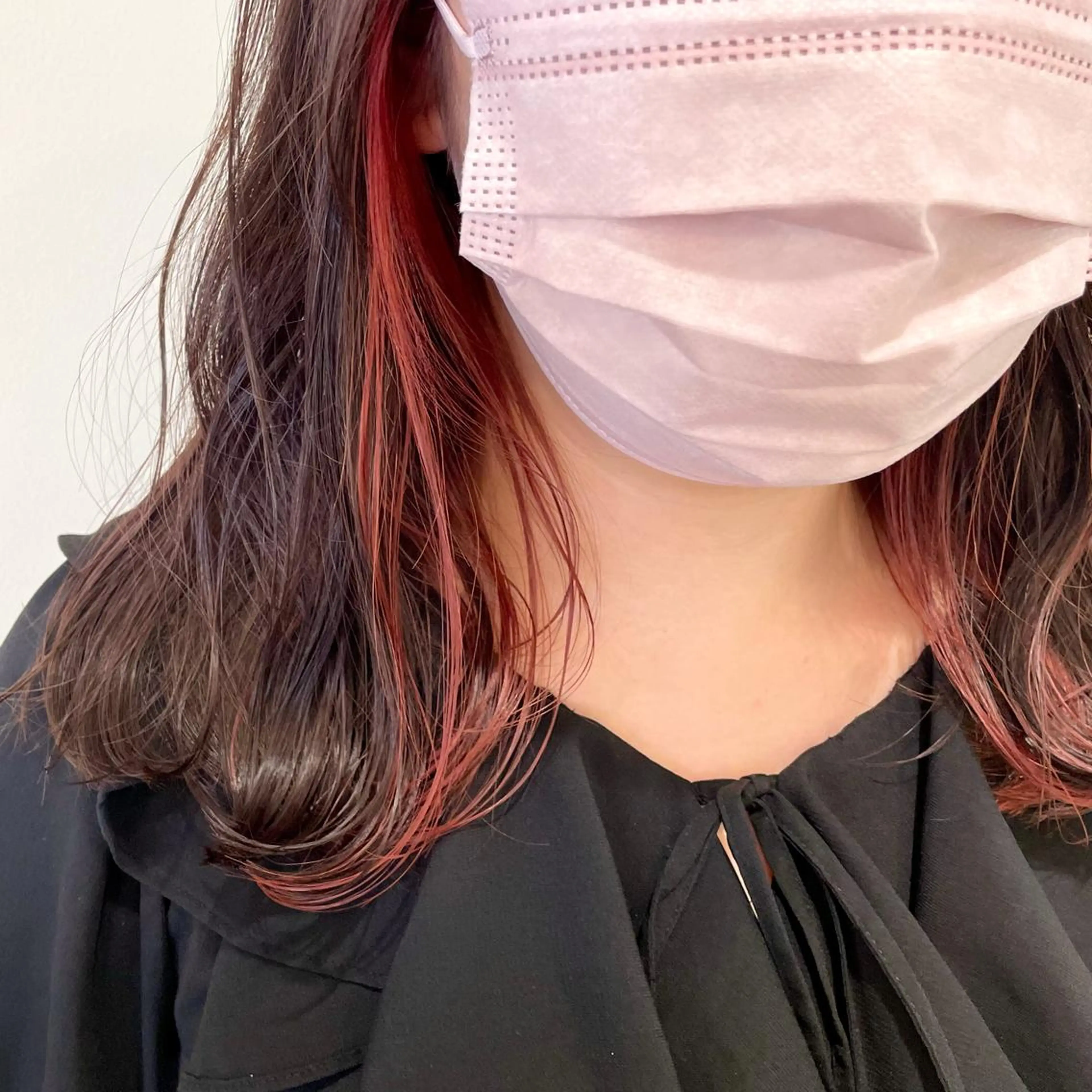 ミディアム カラー スナコザワ レナのヘアスタイル