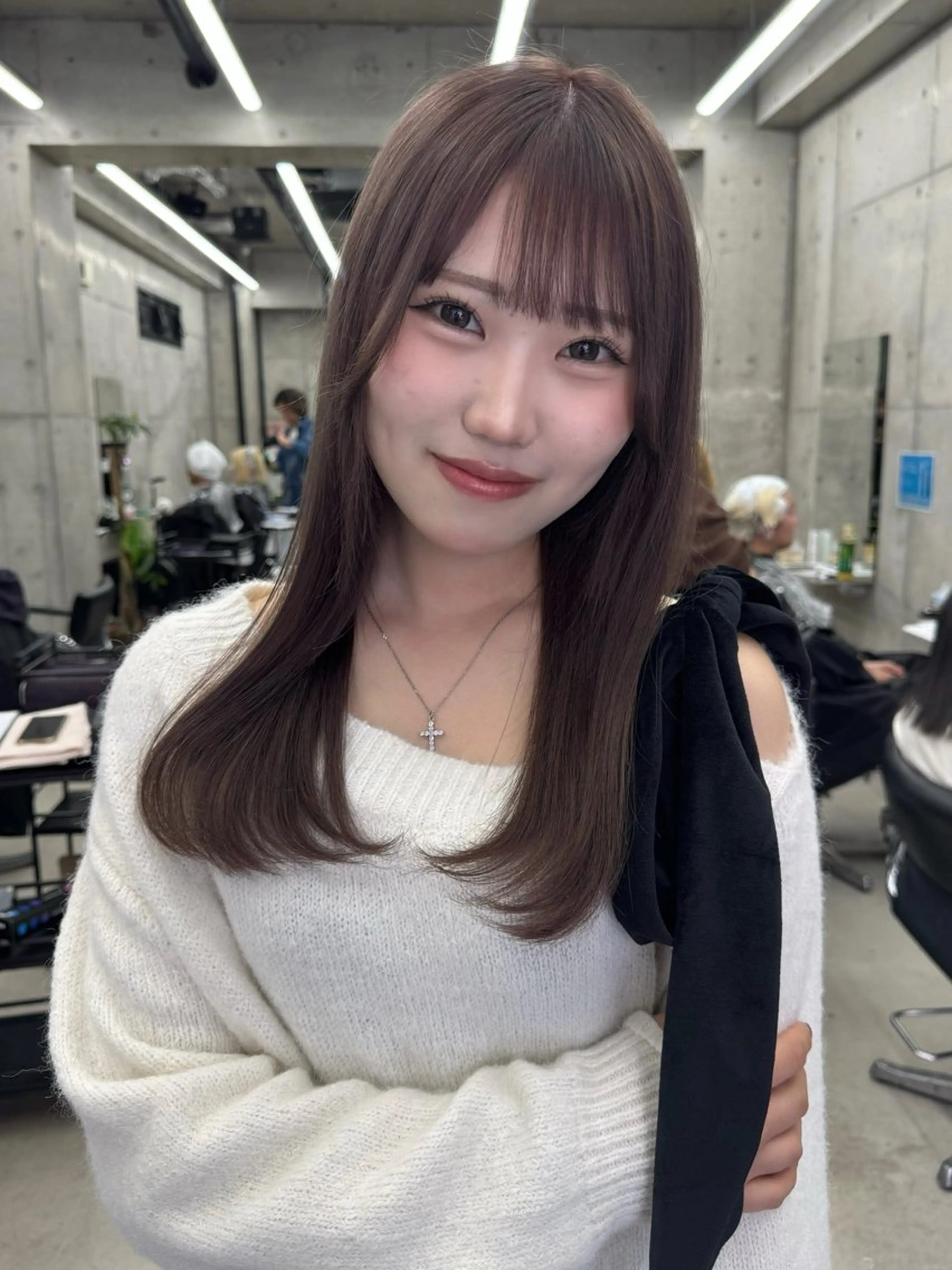 カラー ヘアカラー Asami／名古屋／ ハイトーン／デザインのヘアスタイル