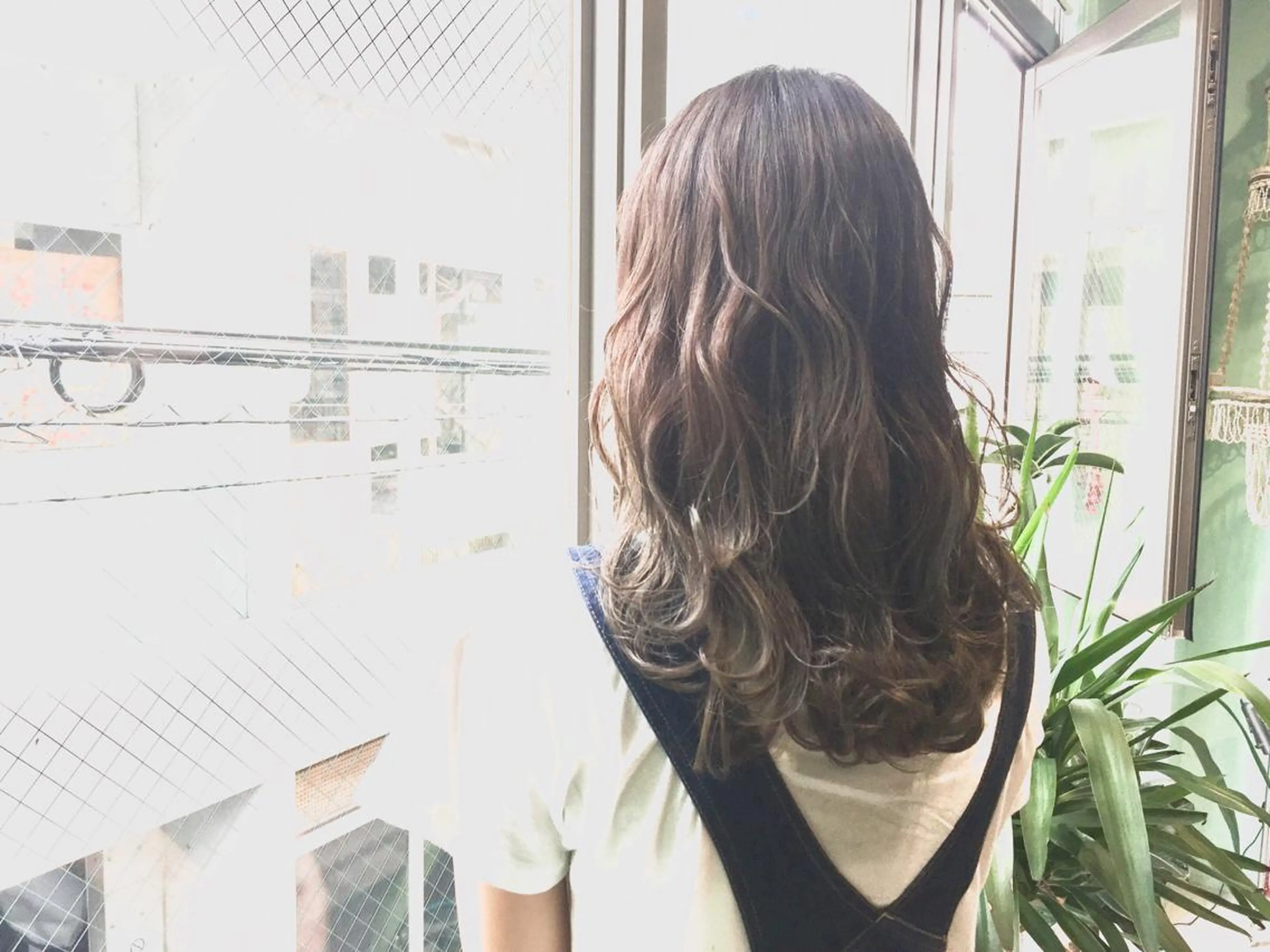 ロング カラー VIRETTA 【ヴィレッタ】のヘアスタイル