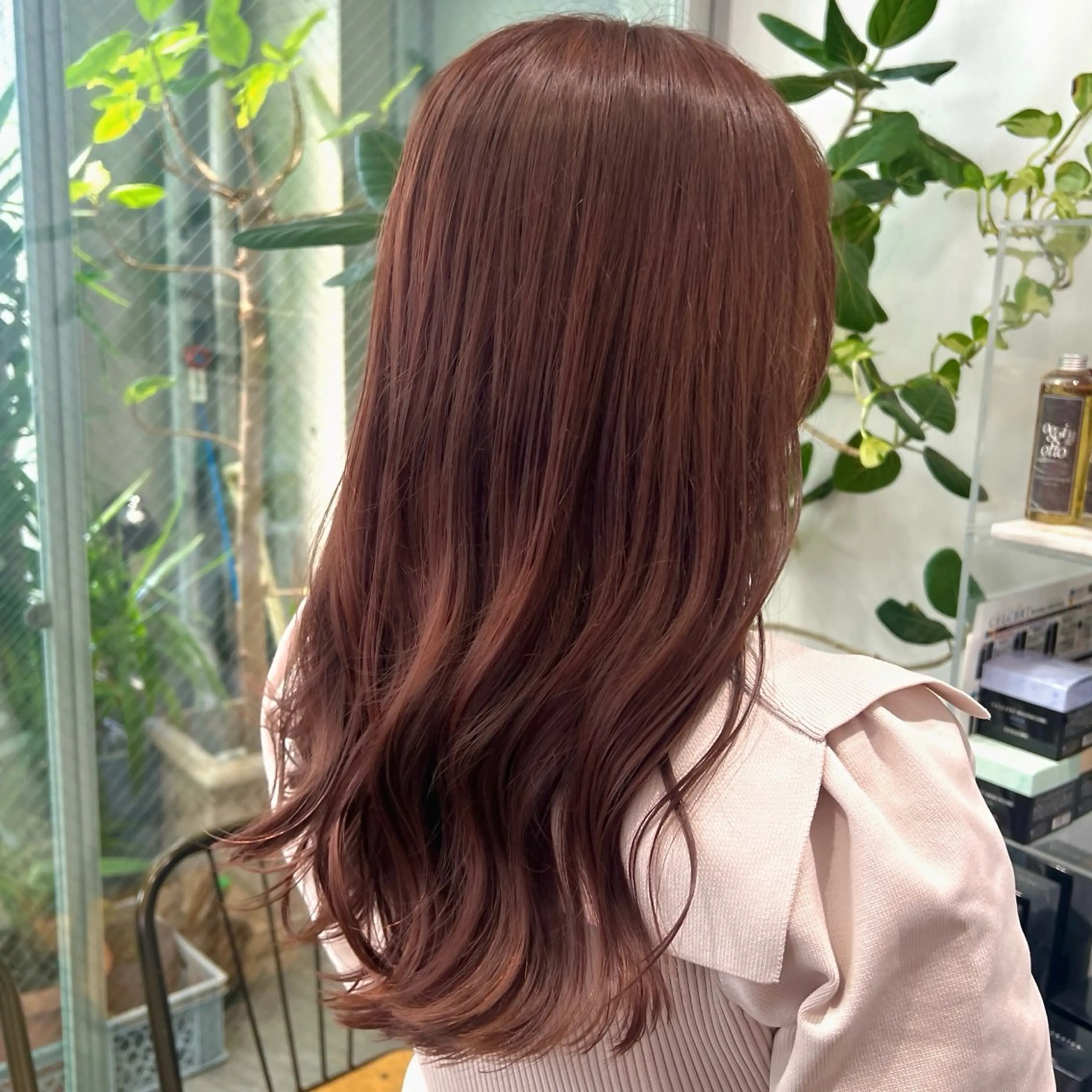 セミロング ピンクブラウン トリートメント 🌷ショートレイヤー ヘッドスパ🌷鈴木のヘアスタイル