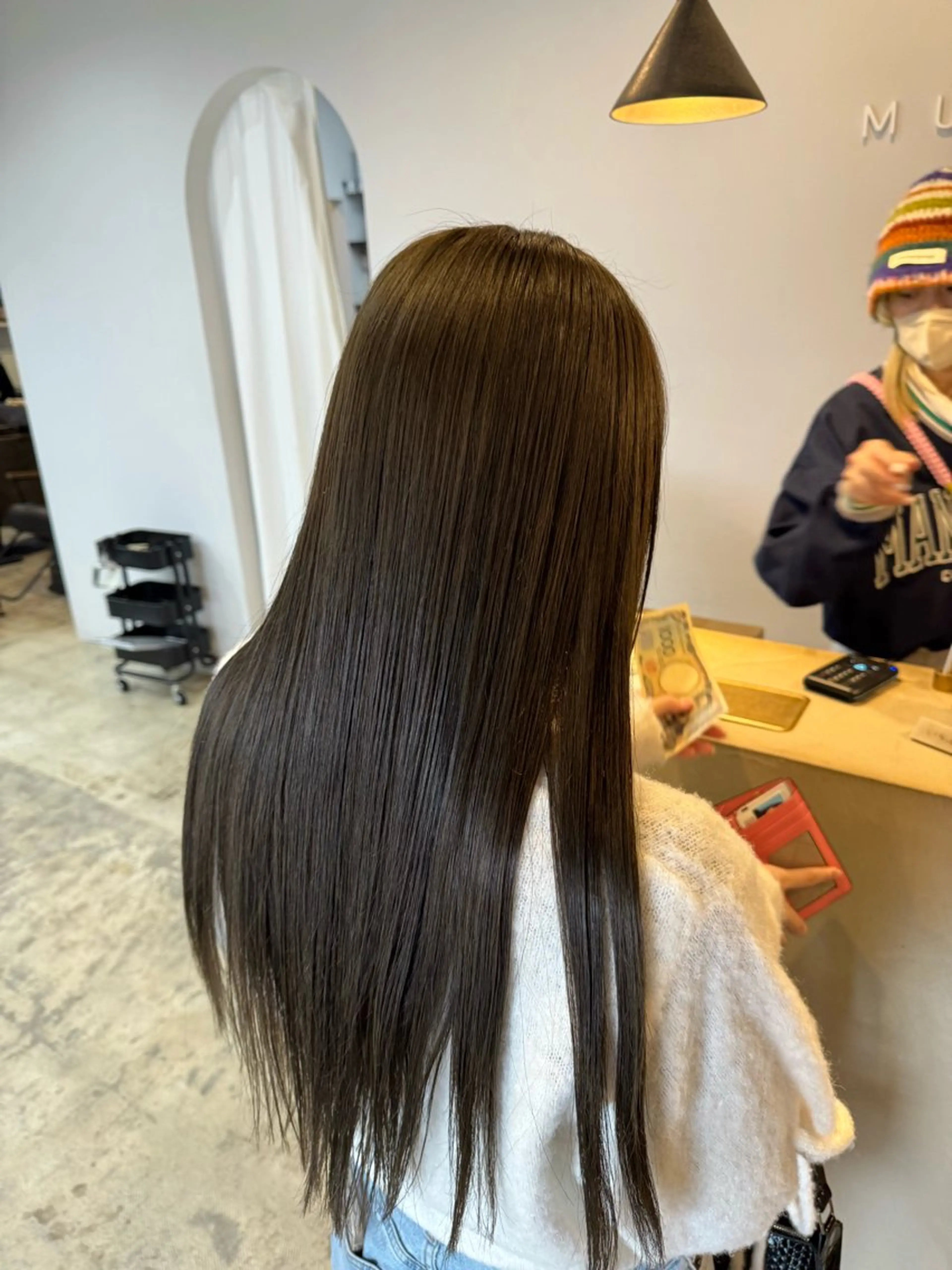 似合わせカット+縮毛矯正の写真