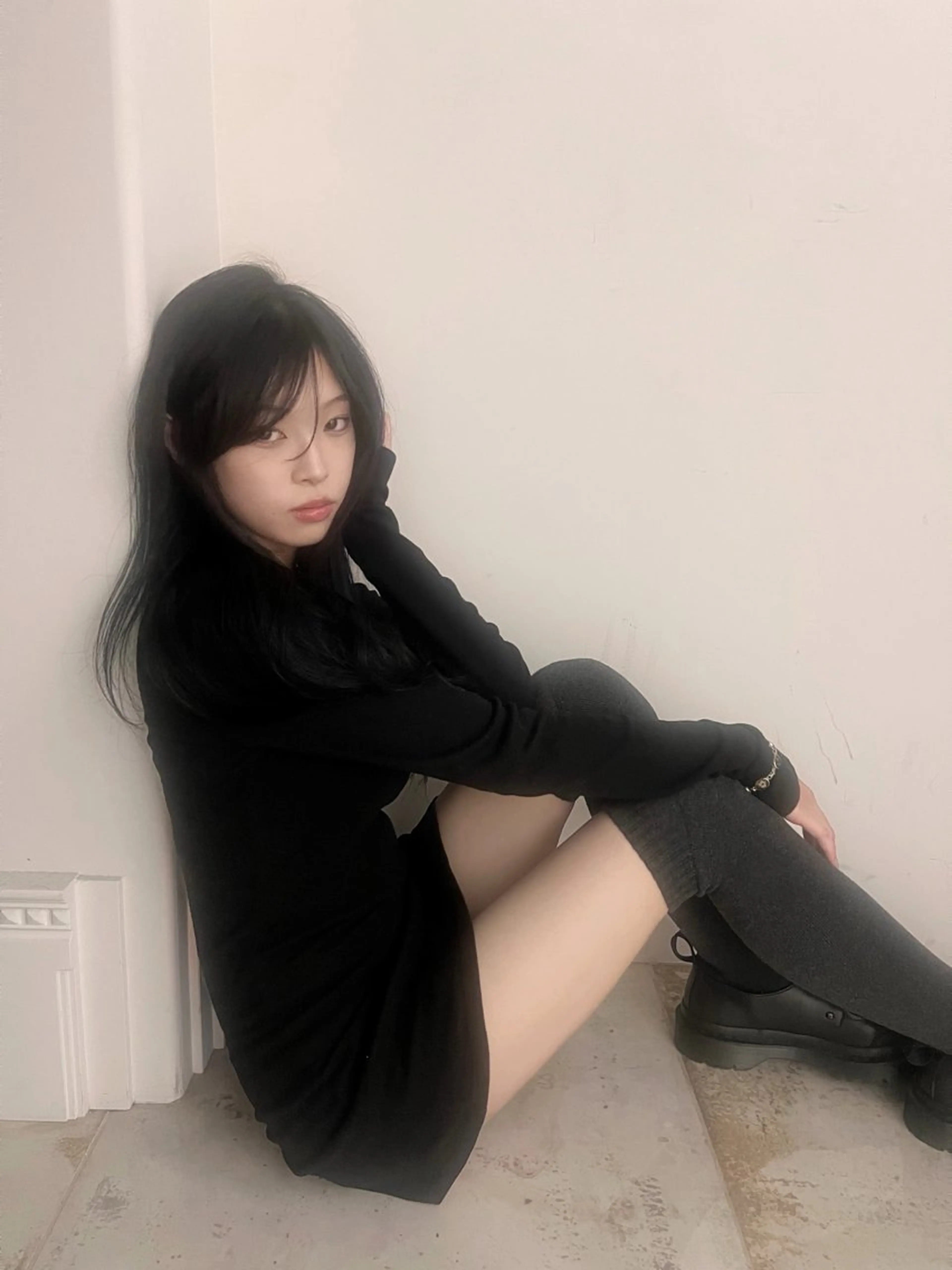 ロング AIRA/ブリーチ ‪/透明感カラーのヘアスタイル