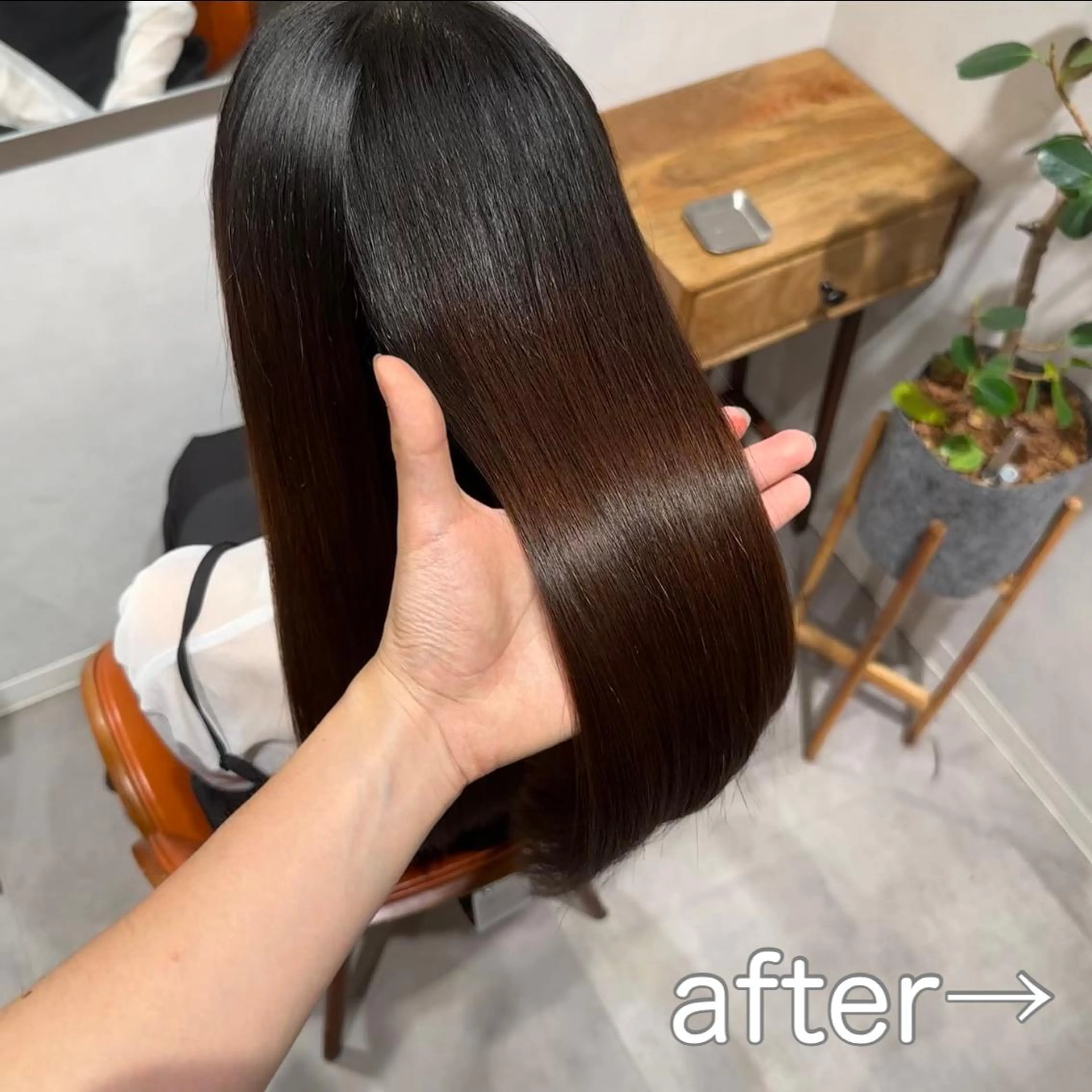 ロング 髪質改善 伊藤のヘアスタイル