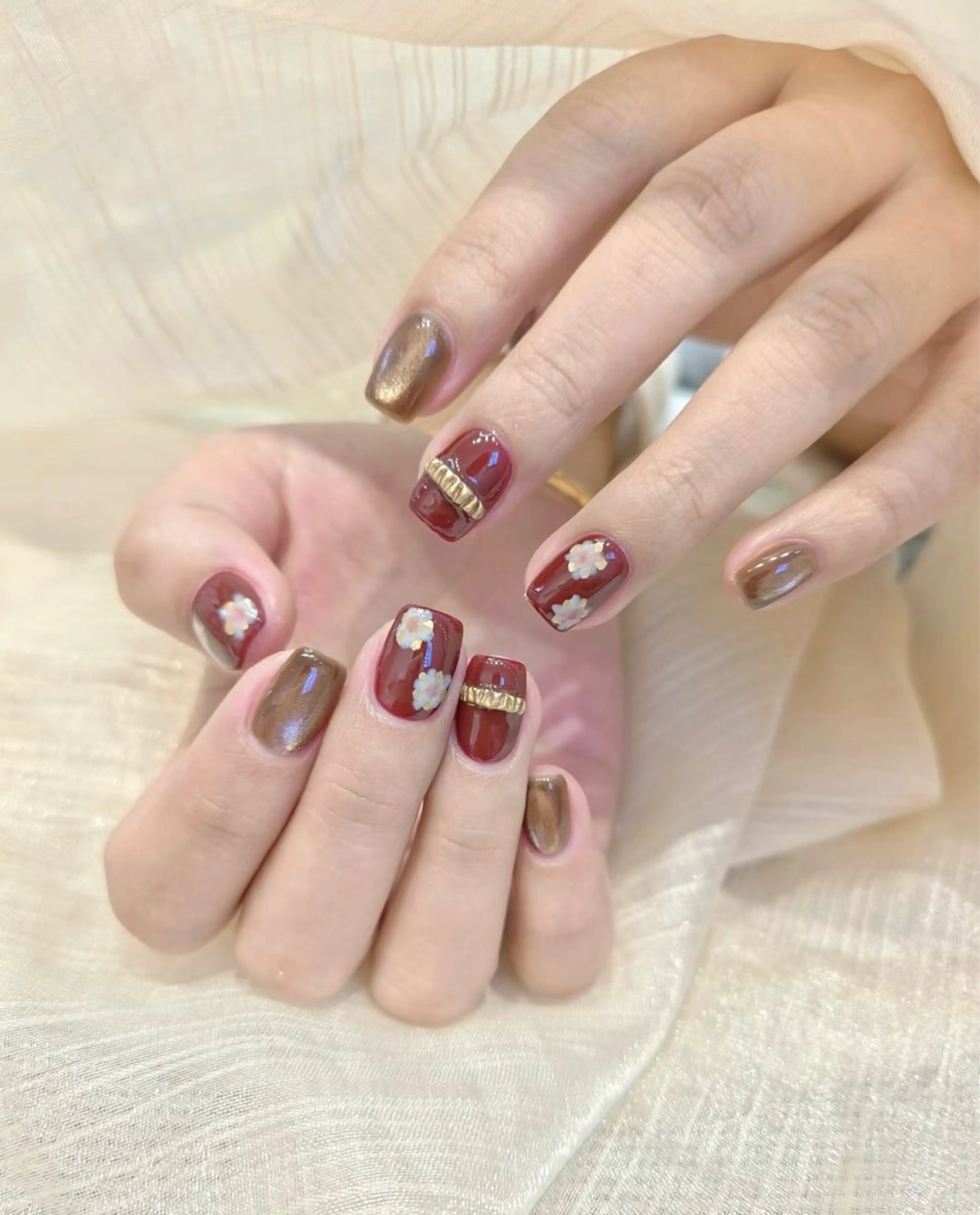ネイル ハンドネイル ハンドケア DAISY NAILのネイルデザイン
