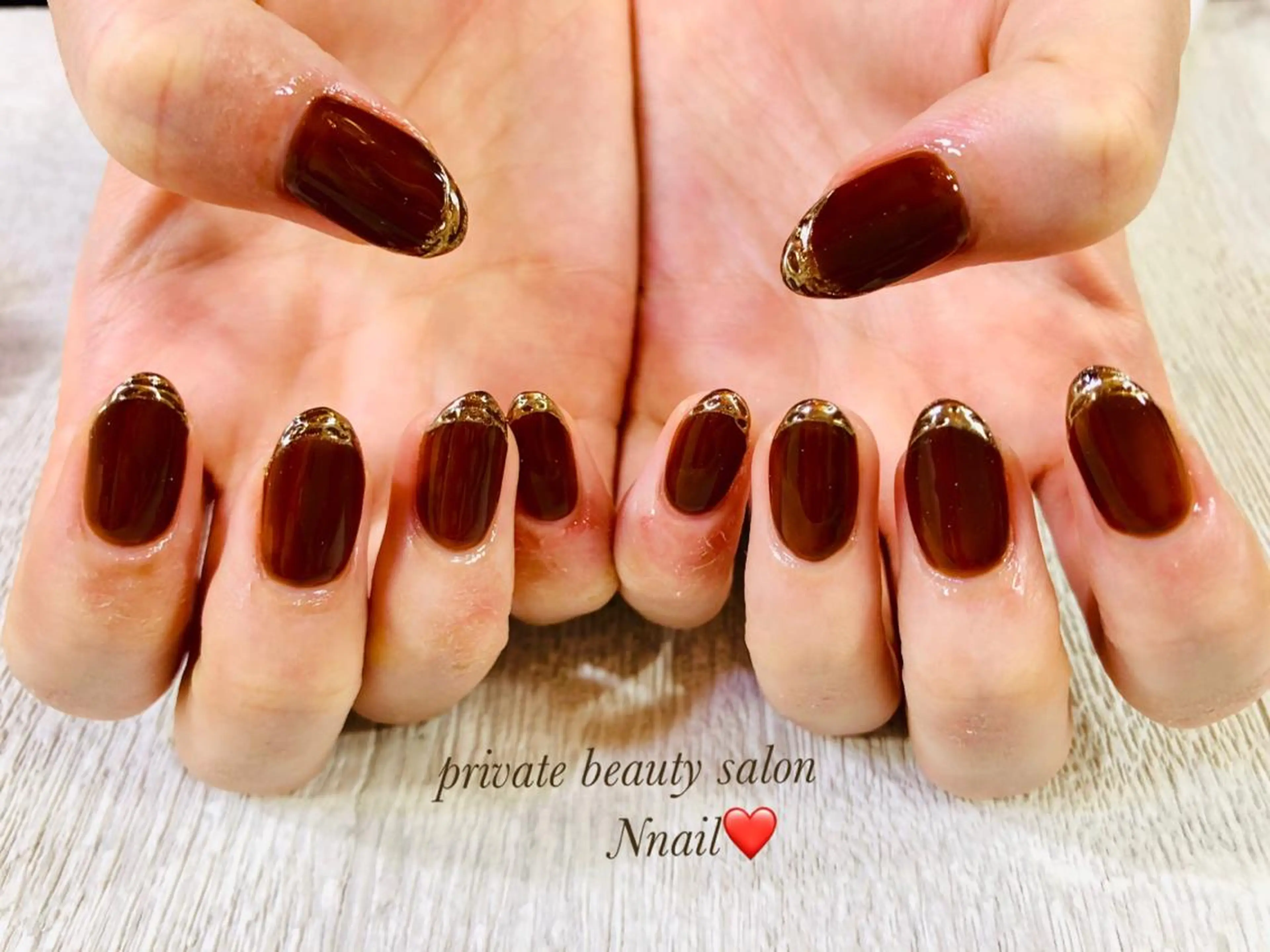 ネイル ミラーネイル 🌿Nnail🌿 プライベートサロンのネイルデザイン