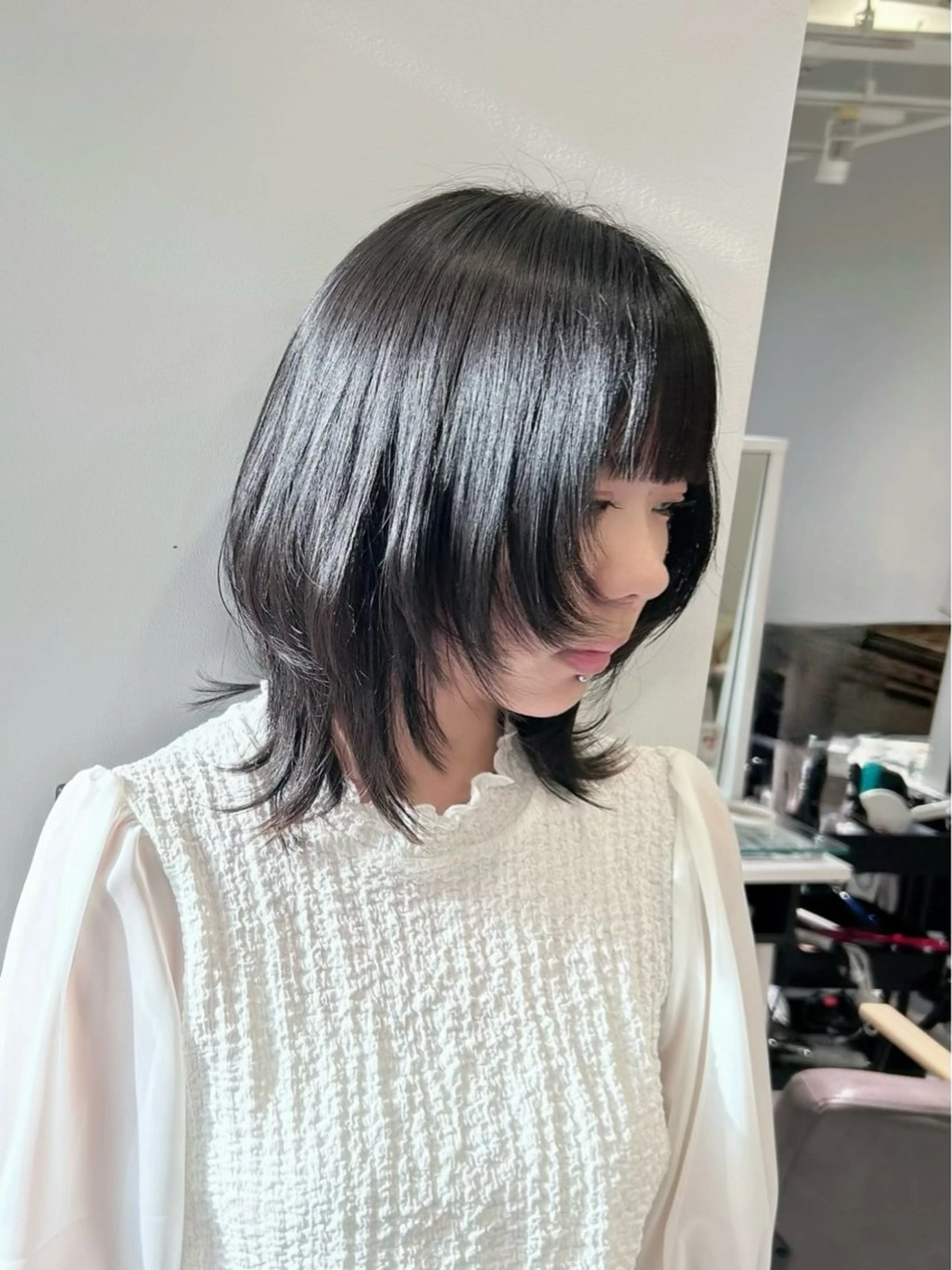 ミディアム カット ヘアカラー トリートメント レイヤーカット⛓ hina🩶のヘアスタイル