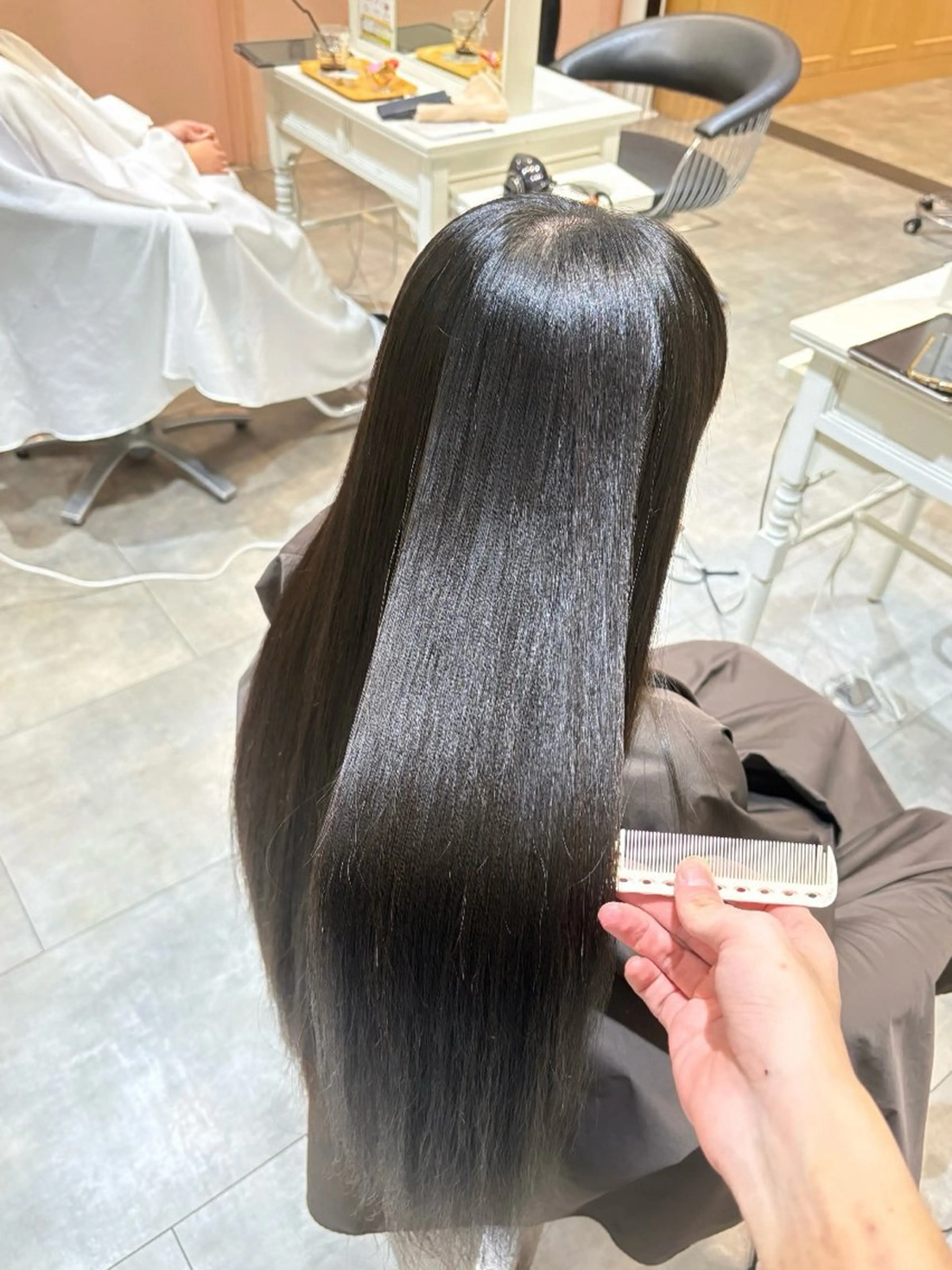 ロング 縮毛矯正 髪質改善 田中大貴のヘアスタイル