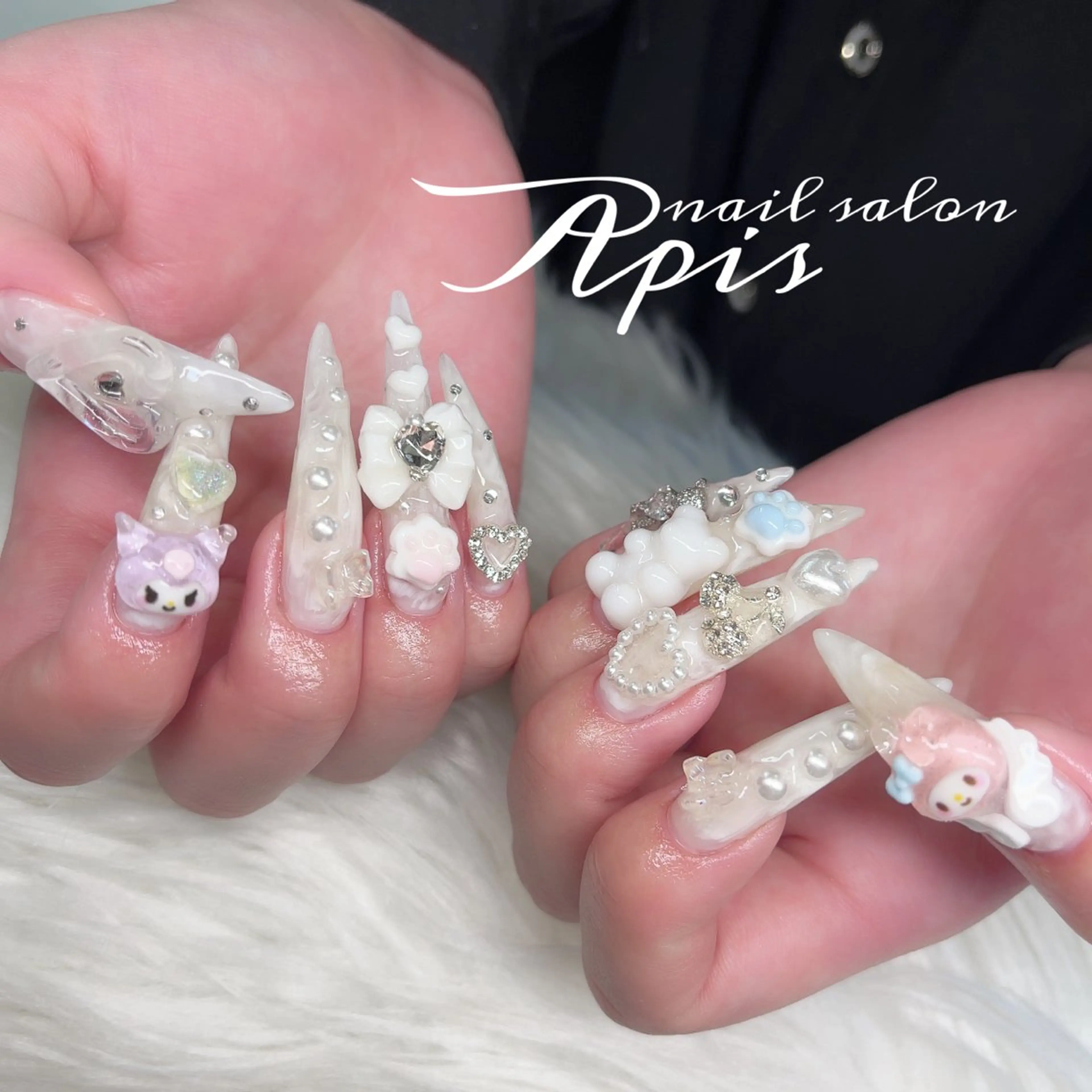 ネイル ハンドネイル Apis manakaのネイルデザイン