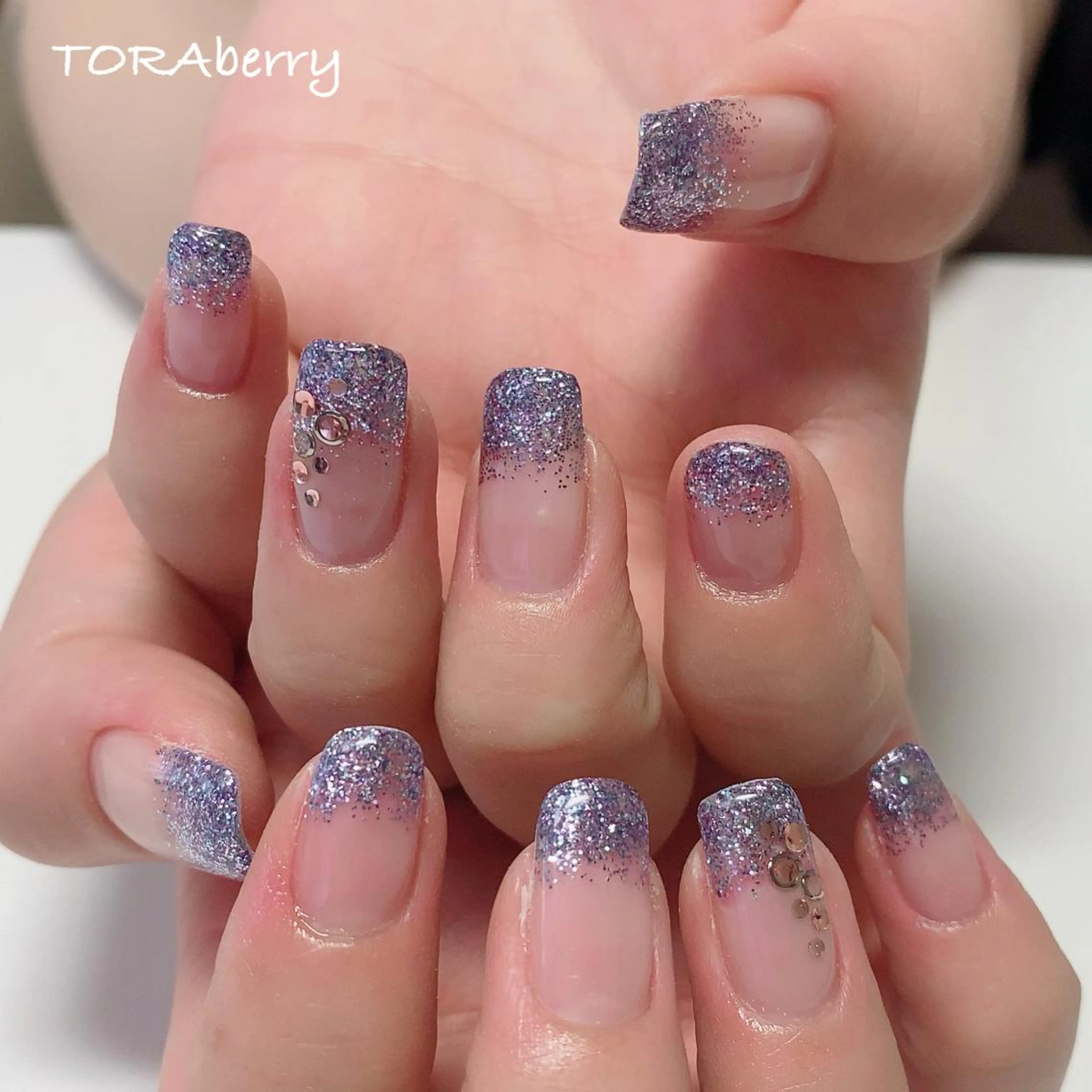 ネイル ネイリスト なつみのネイルデザイン