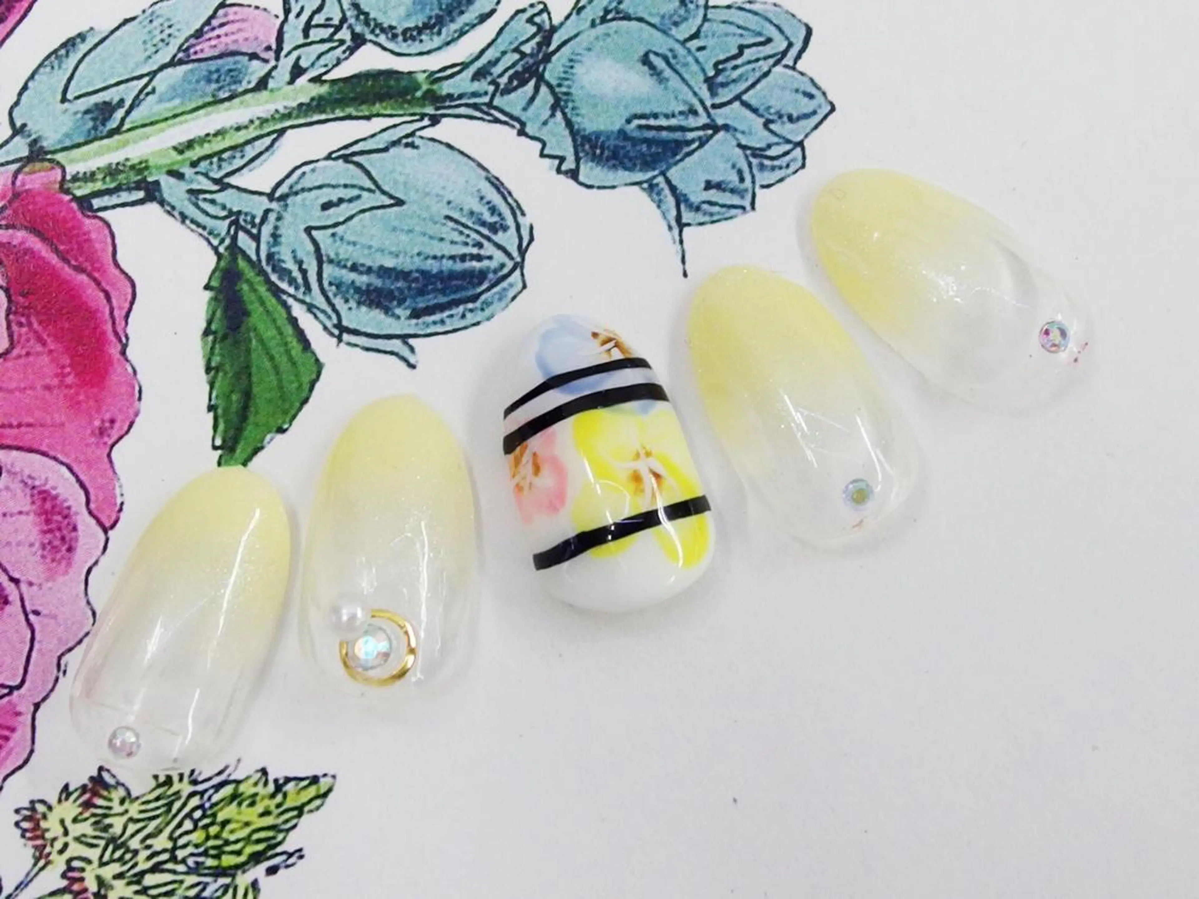 ネイル ティーエヌ 金山駅東口店のネイルデザイン