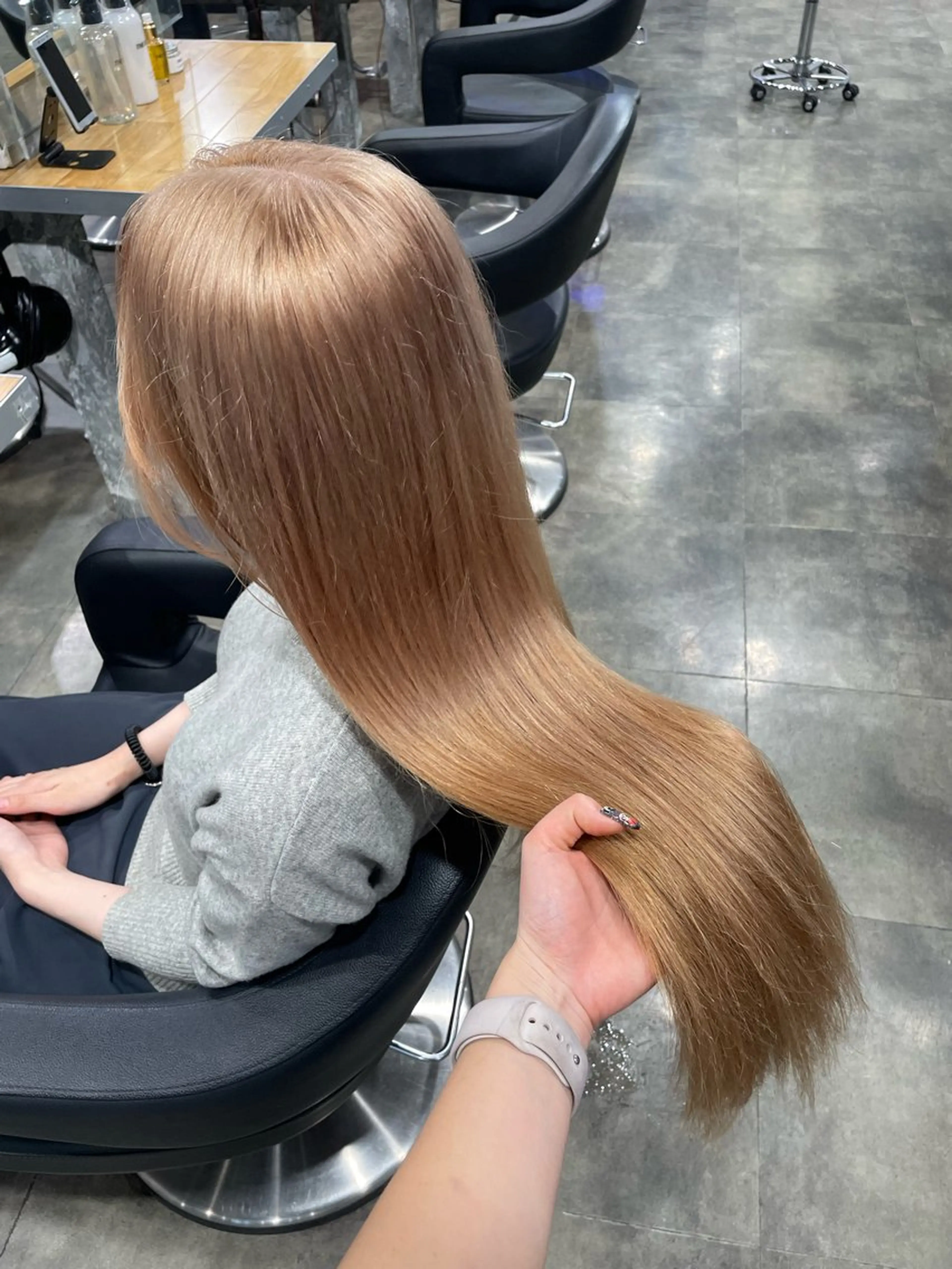 ロング カラー ヘアカラー ハイトーン 横浜💞ミオのヘアスタイル