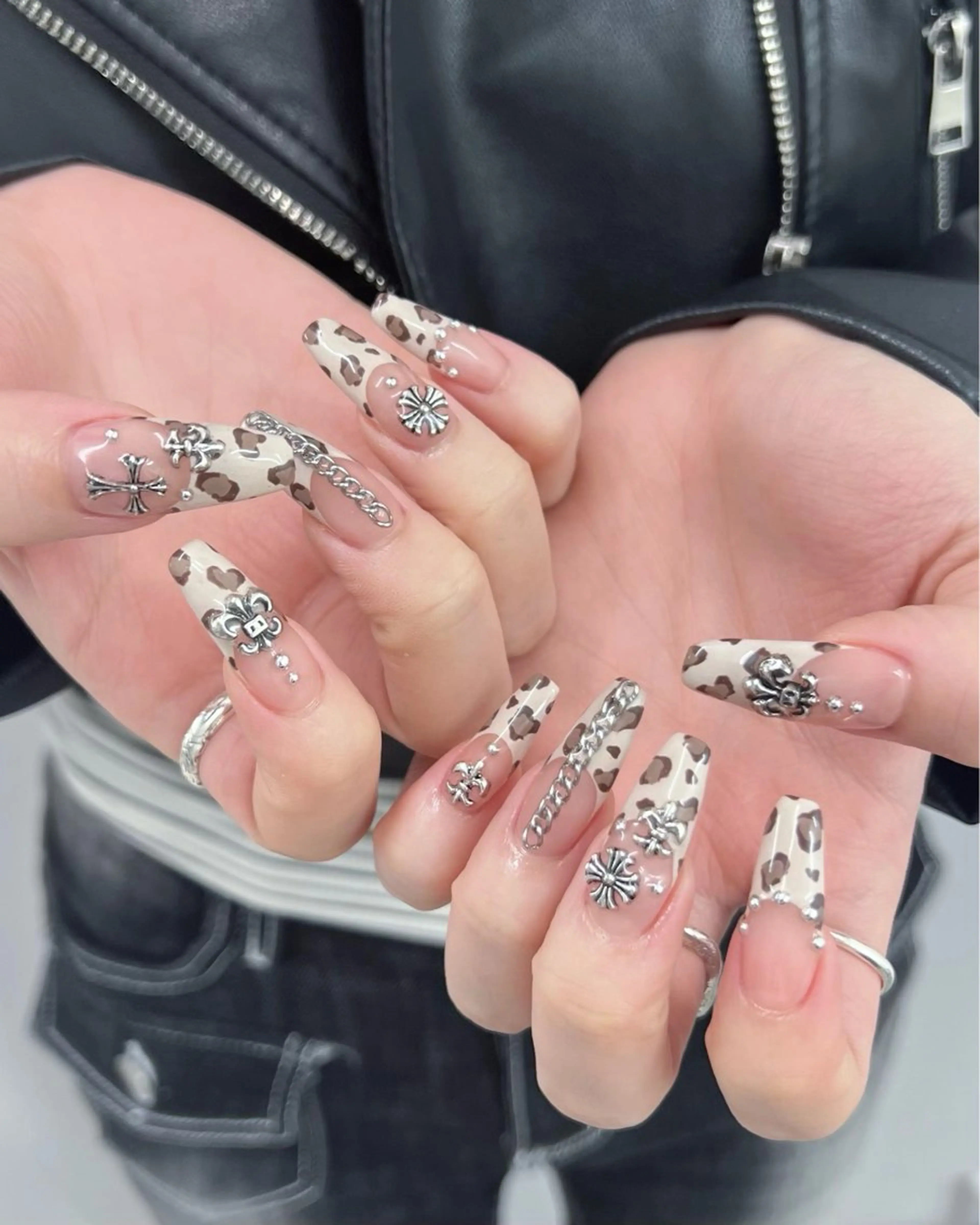 ネイル ハンドネイル Lignal. liit　KAEDEのネイルデザイン