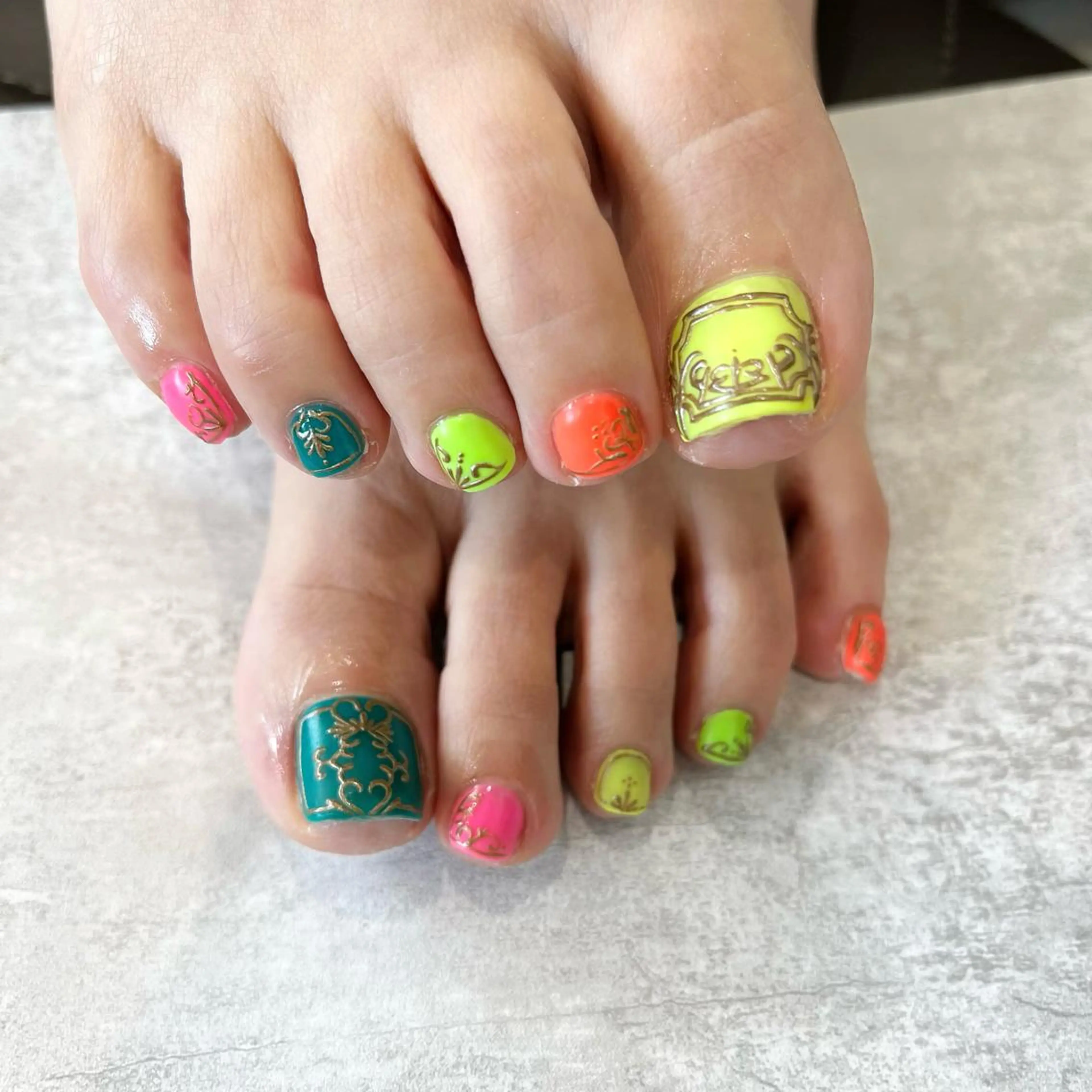 ネイル フットネイル 阿部 ほのかのネイルデザイン