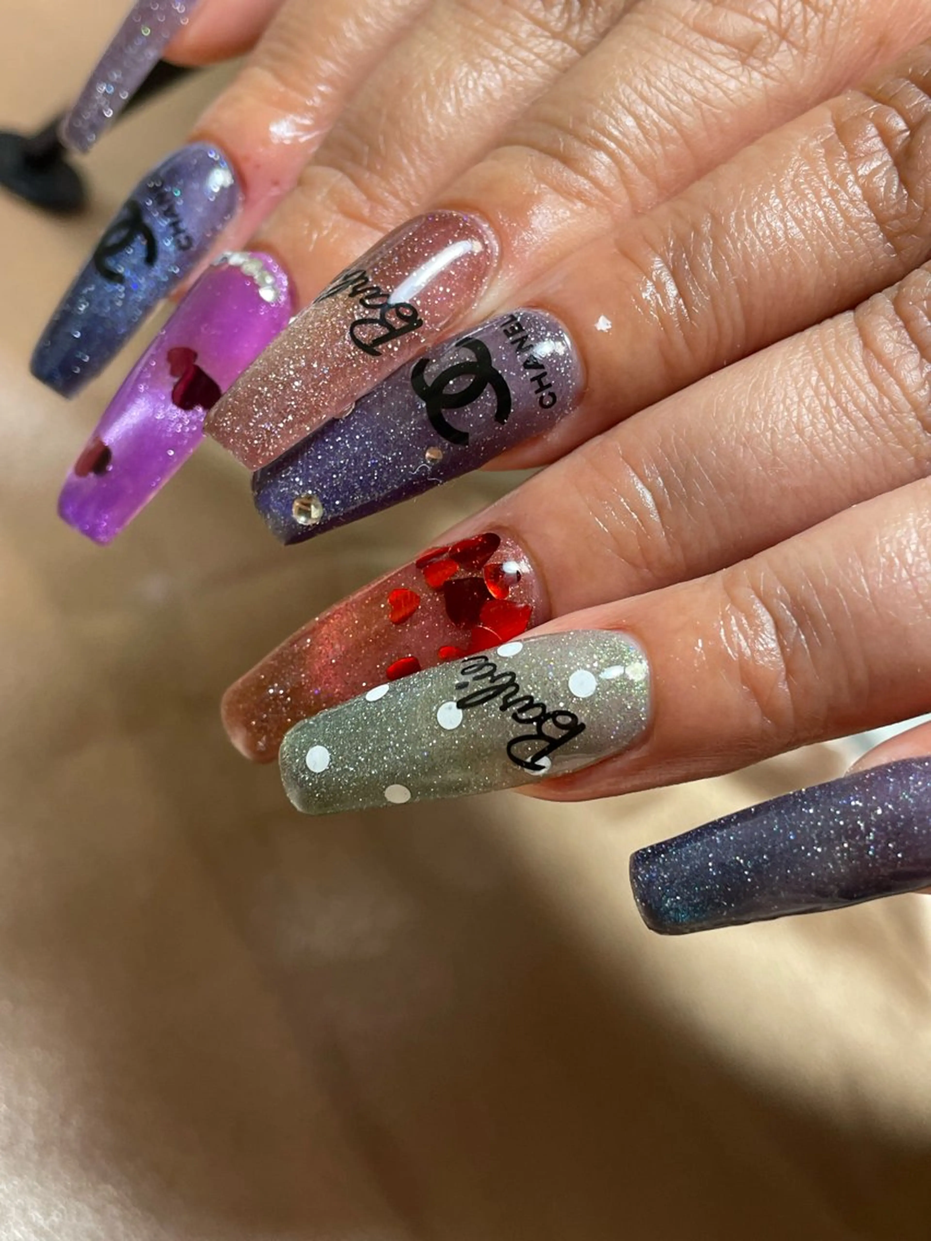 ネイル 長さ出し フラッシュネイル ジェルネイル マグネットネイル ネイルチップ ハンドネイル Bavardage Nailのネイルデザイン